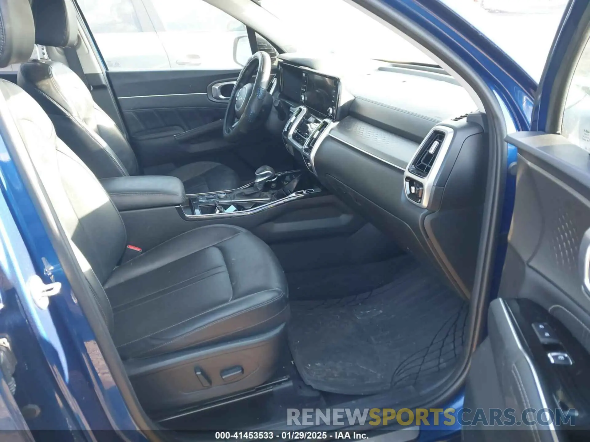 5 fotografías del automóvil dañado 5XYRKDLF3PG196545 KIA SORENTO 2023