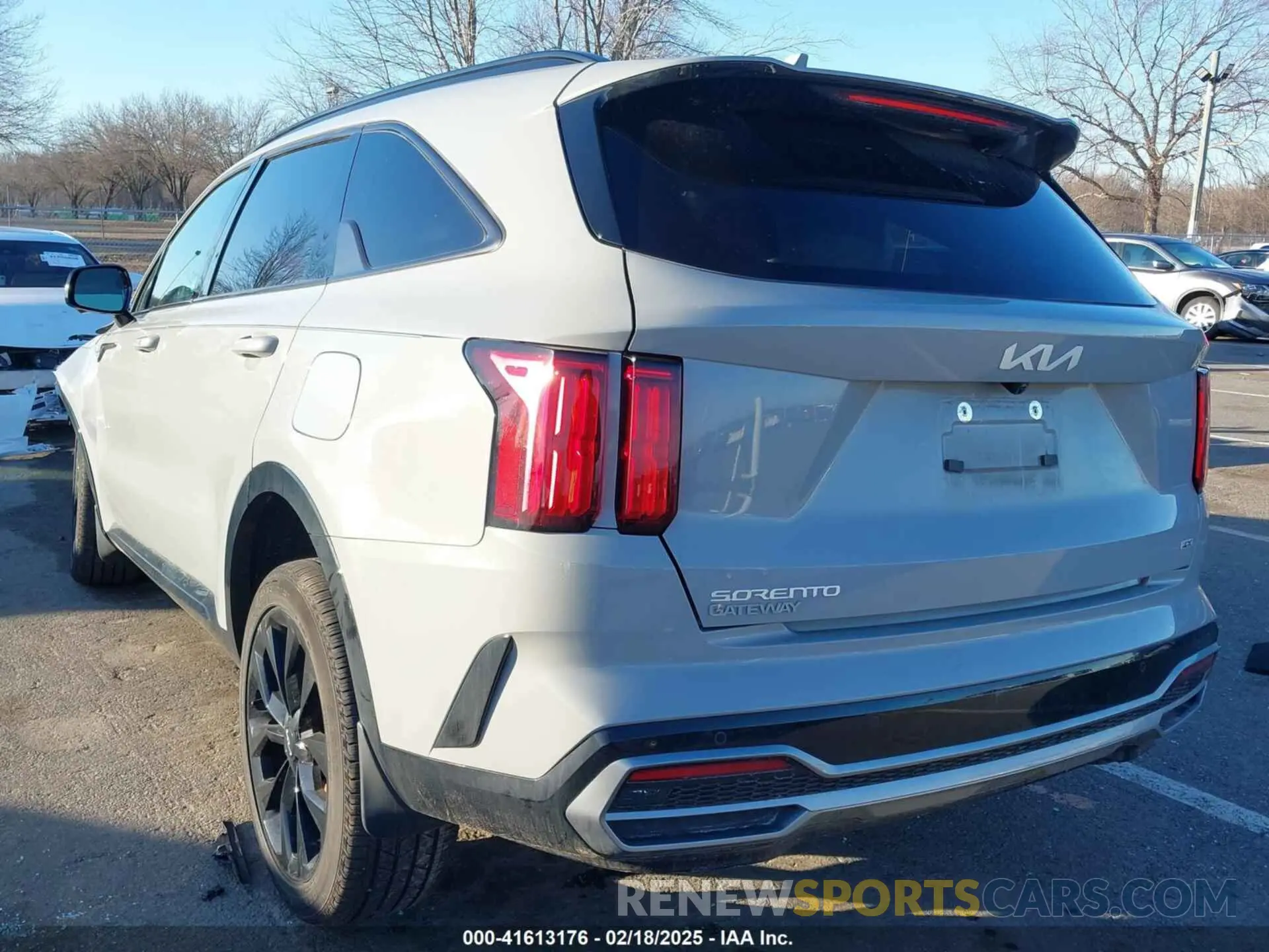 3 fotografías del automóvil dañado 5XYRKDLF5PG226127 KIA SORENTO 2023