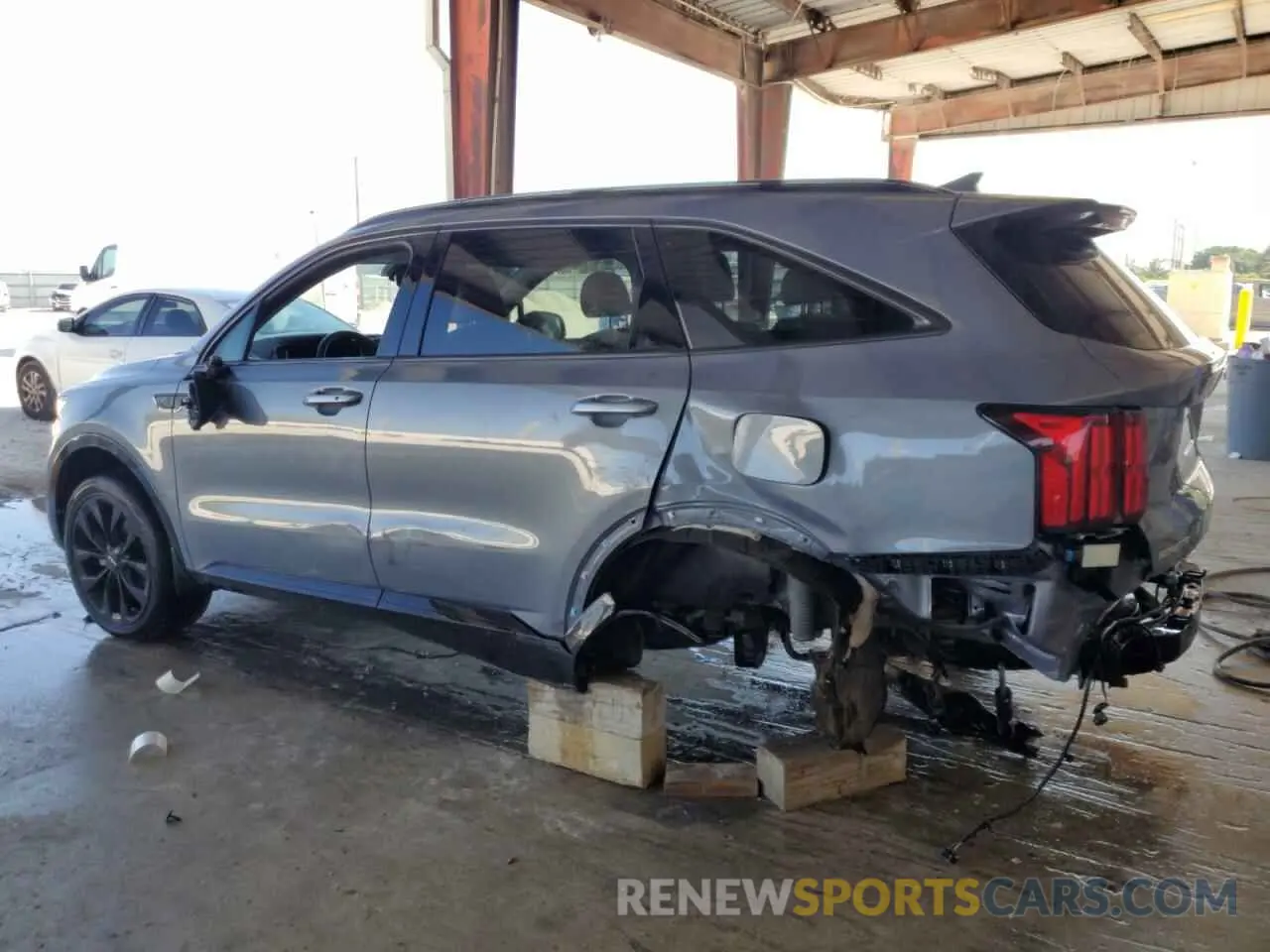 2 fotografías del automóvil dañado 5XYRKDLF7PG189601 KIA SORENTO 2023