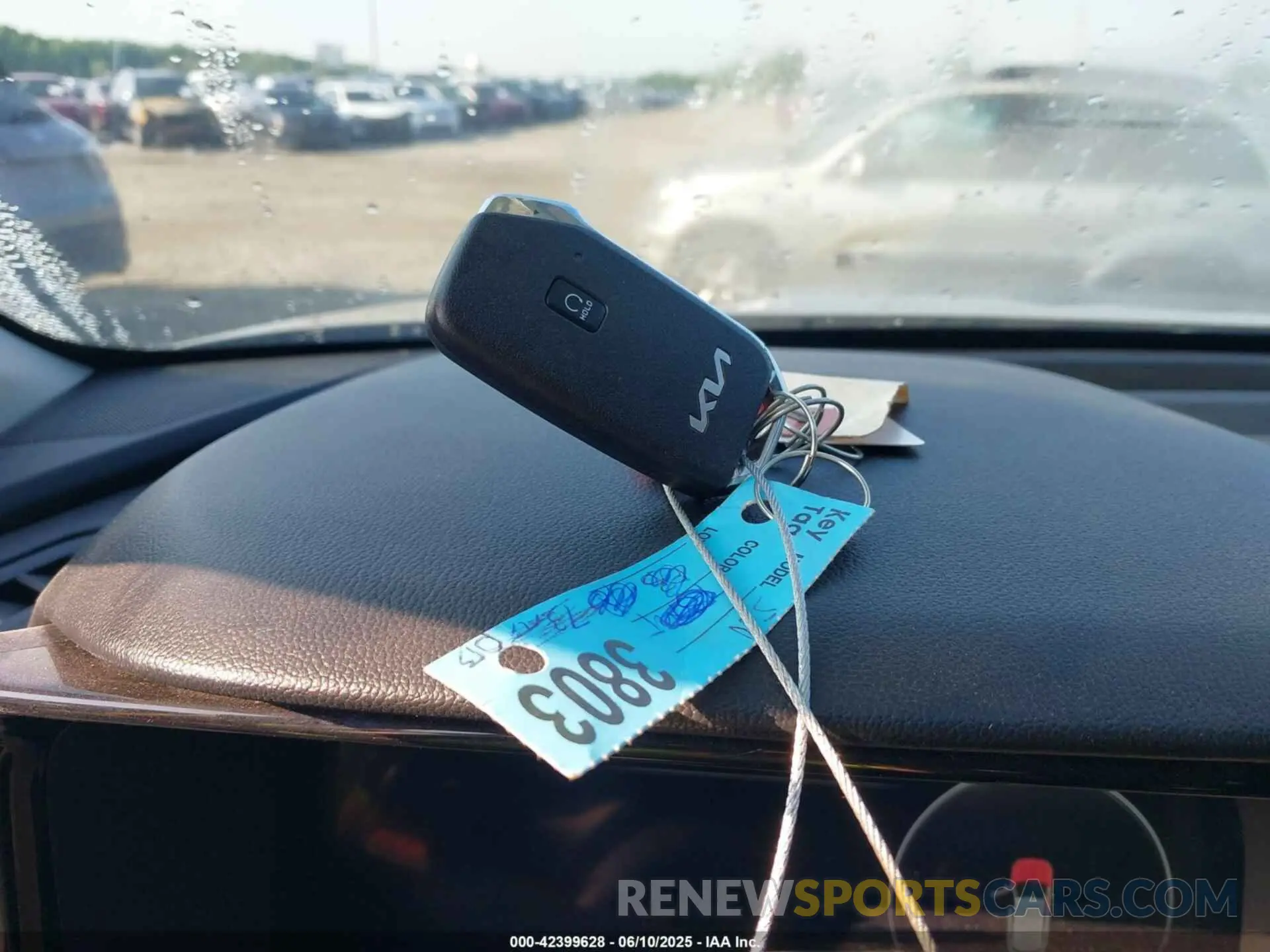 11 fotografías del automóvil dañado 5XYRKDLF7PG195334 KIA SORENTO 2023