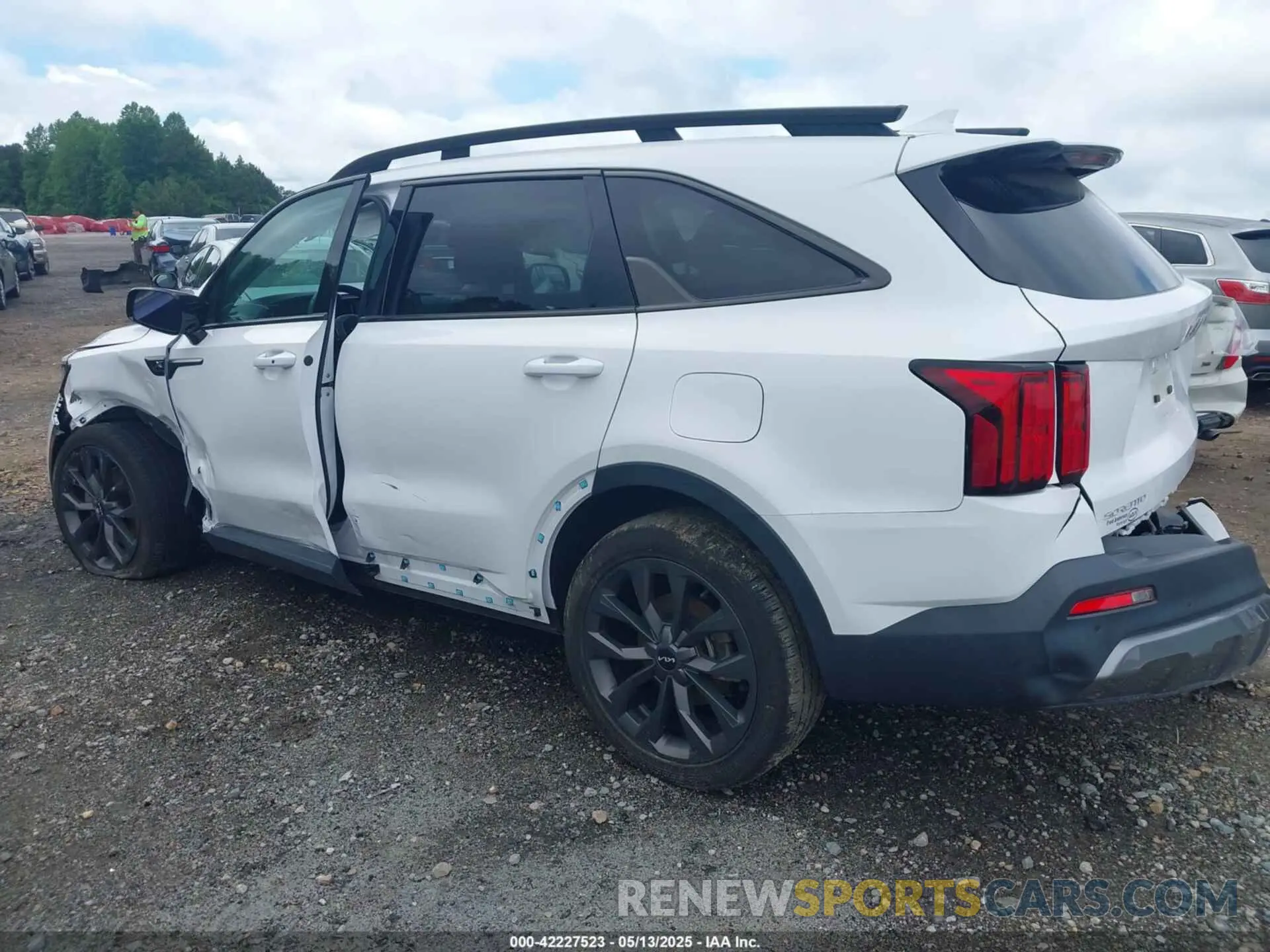 3 fotografías del automóvil dañado 5XYRKDLF7PG229269 KIA SORENTO 2023