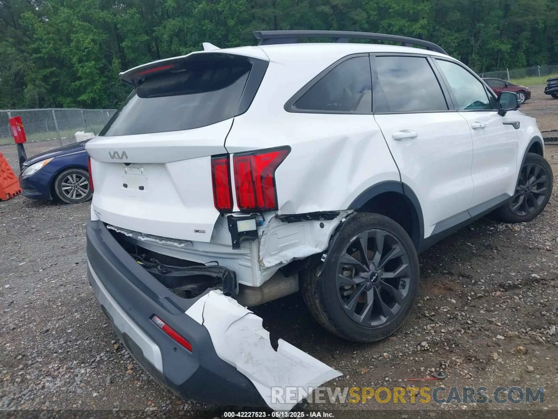 4 fotografías del automóvil dañado 5XYRKDLF7PG229269 KIA SORENTO 2023
