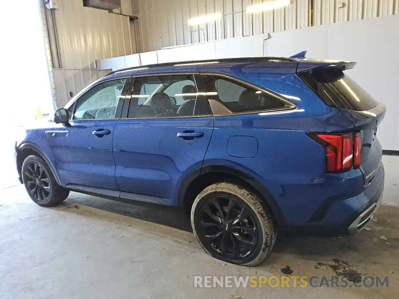 2 fotografías del automóvil dañado 5XYRKDLF7PG234679 KIA SORENTO 2023