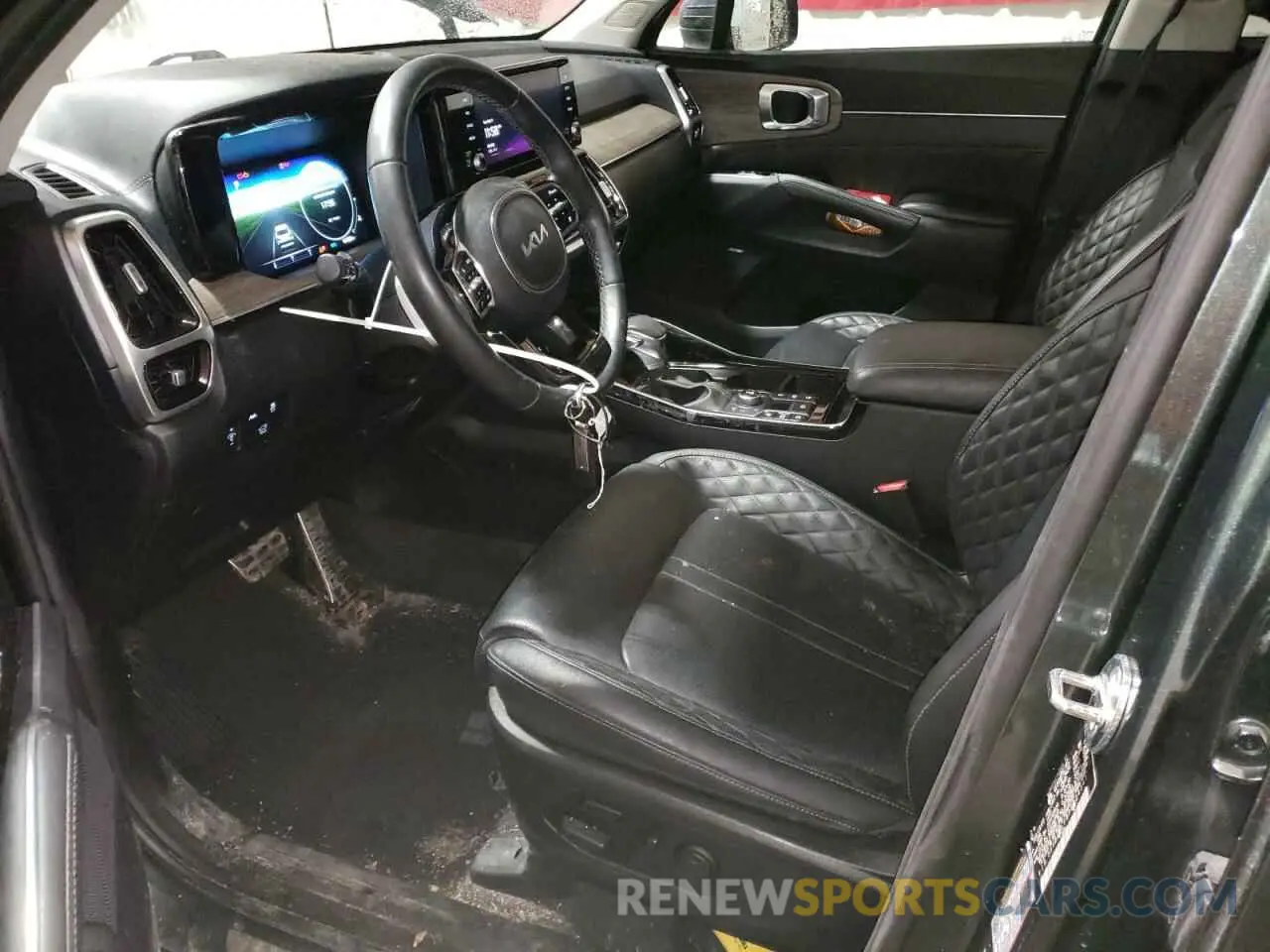 7 fotografías del automóvil dañado 5XYRKDLF8PG224341 KIA SORENTO 2023