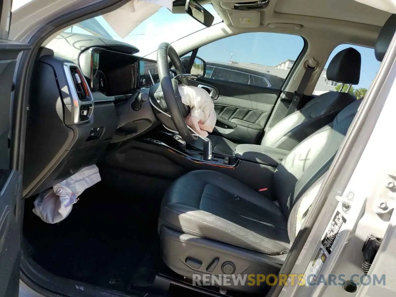 7 fotografías del automóvil dañado 5XYRKDLFXPG172260 KIA SORENTO 2023