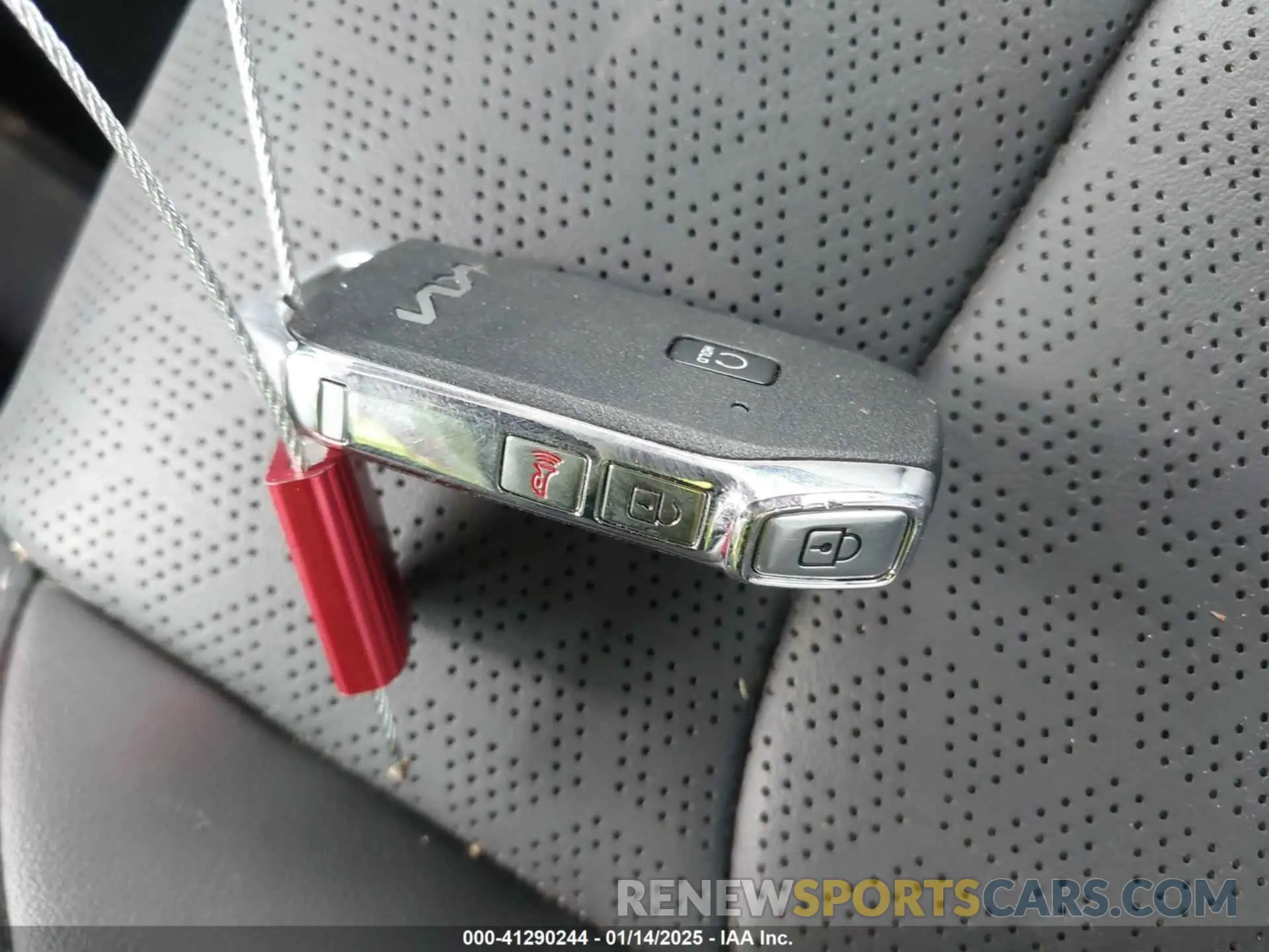 11 fotografías del automóvil dañado 5XYRL4LC0PG241301 KIA SORENTO 2023