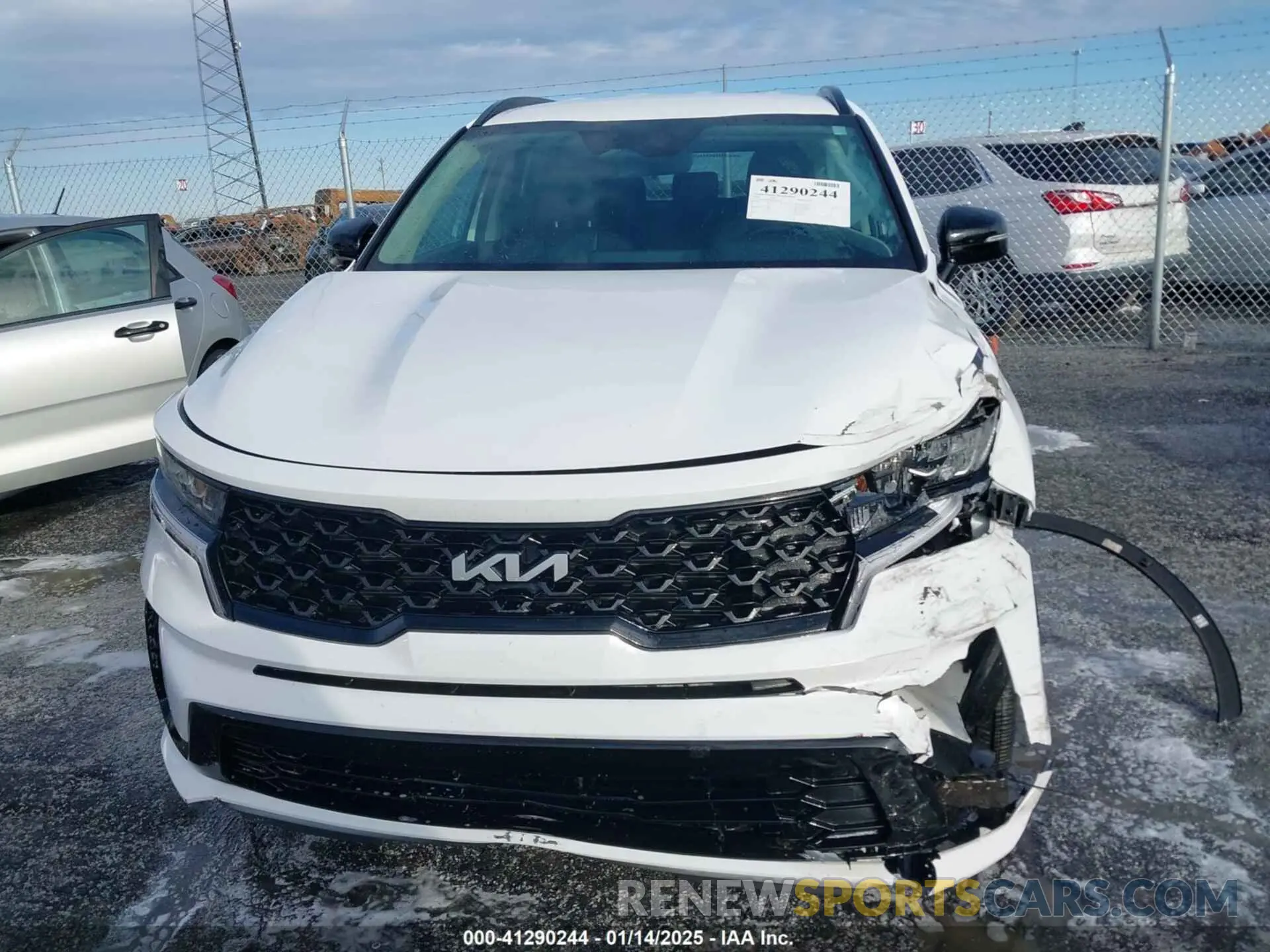 12 fotografías del automóvil dañado 5XYRL4LC0PG241301 KIA SORENTO 2023