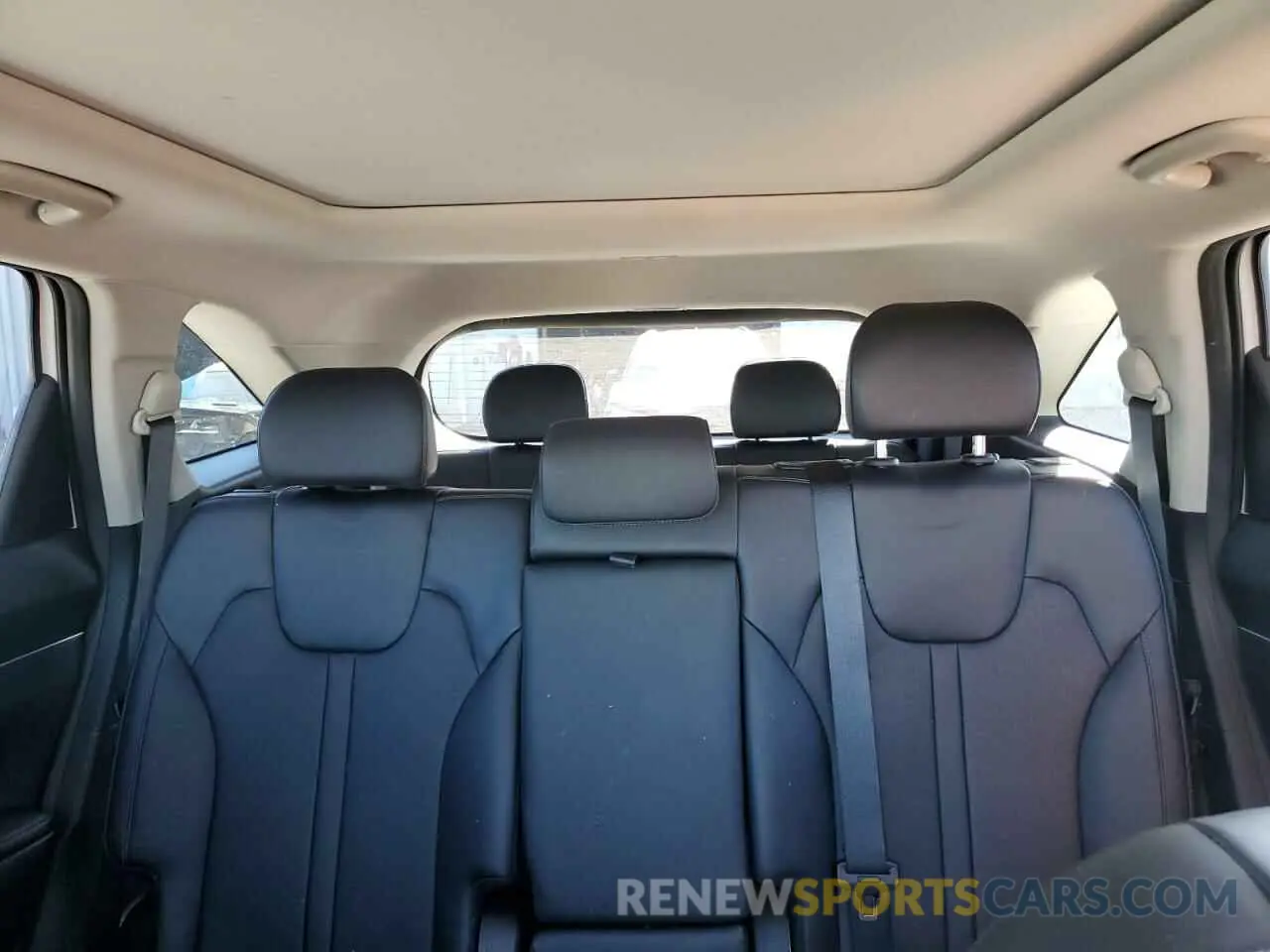 10 fotografías del automóvil dañado 5XYRL4LC1PG220232 KIA SORENTO 2023