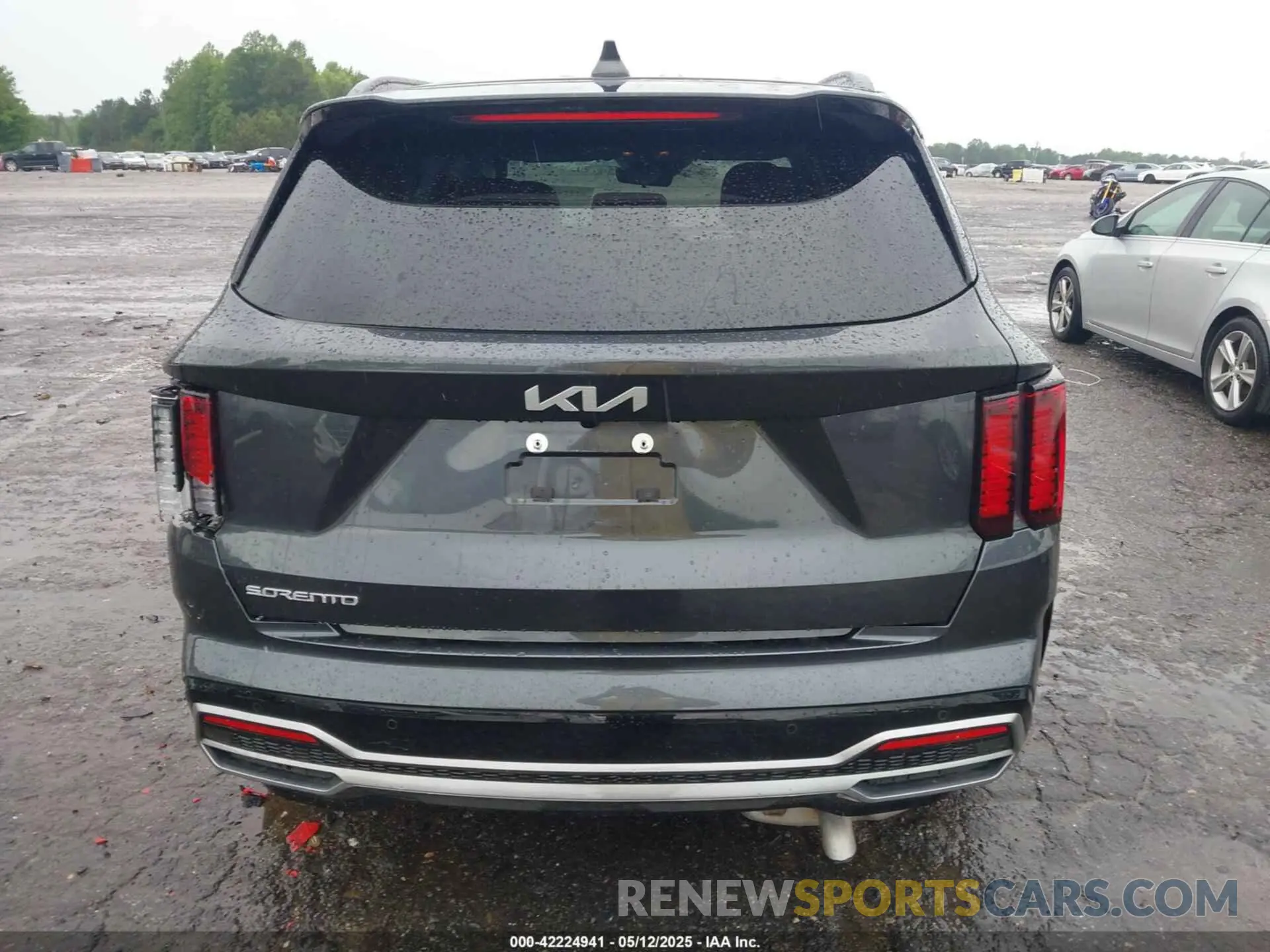 16 fotografías del automóvil dañado 5XYRL4LC2PG247794 KIA SORENTO 2023