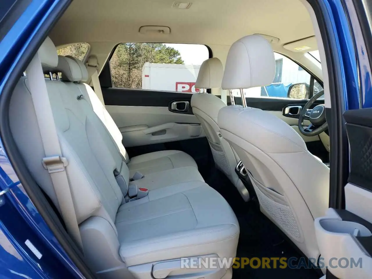 11 fotografías del automóvil dañado 5XYRL4LC3PG210396 KIA SORENTO 2023