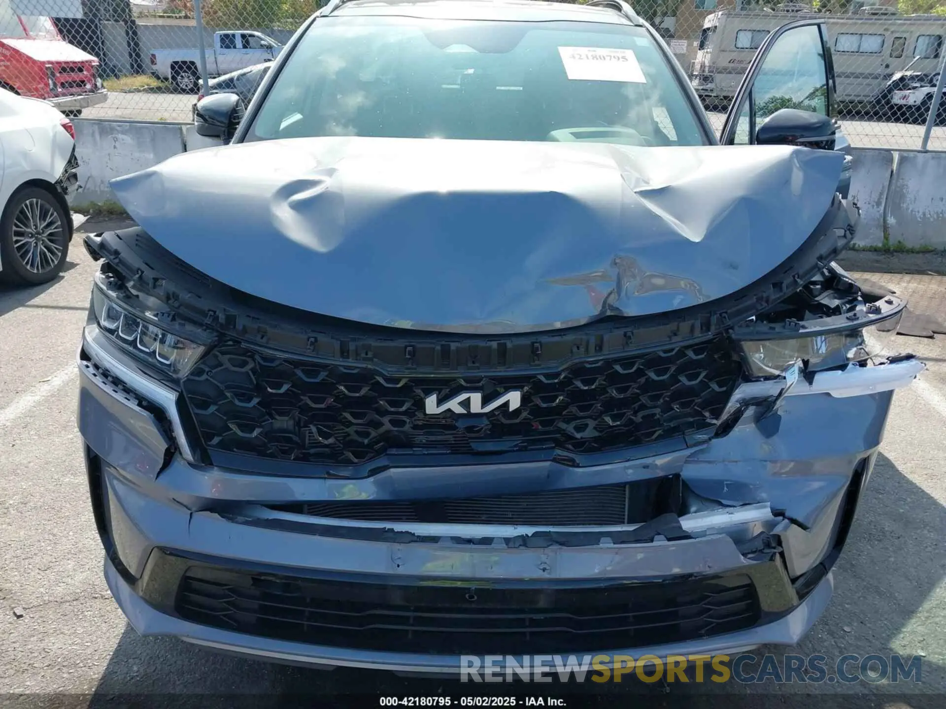 10 fotografías del automóvil dañado 5XYRL4LC6PG245613 KIA SORENTO 2023