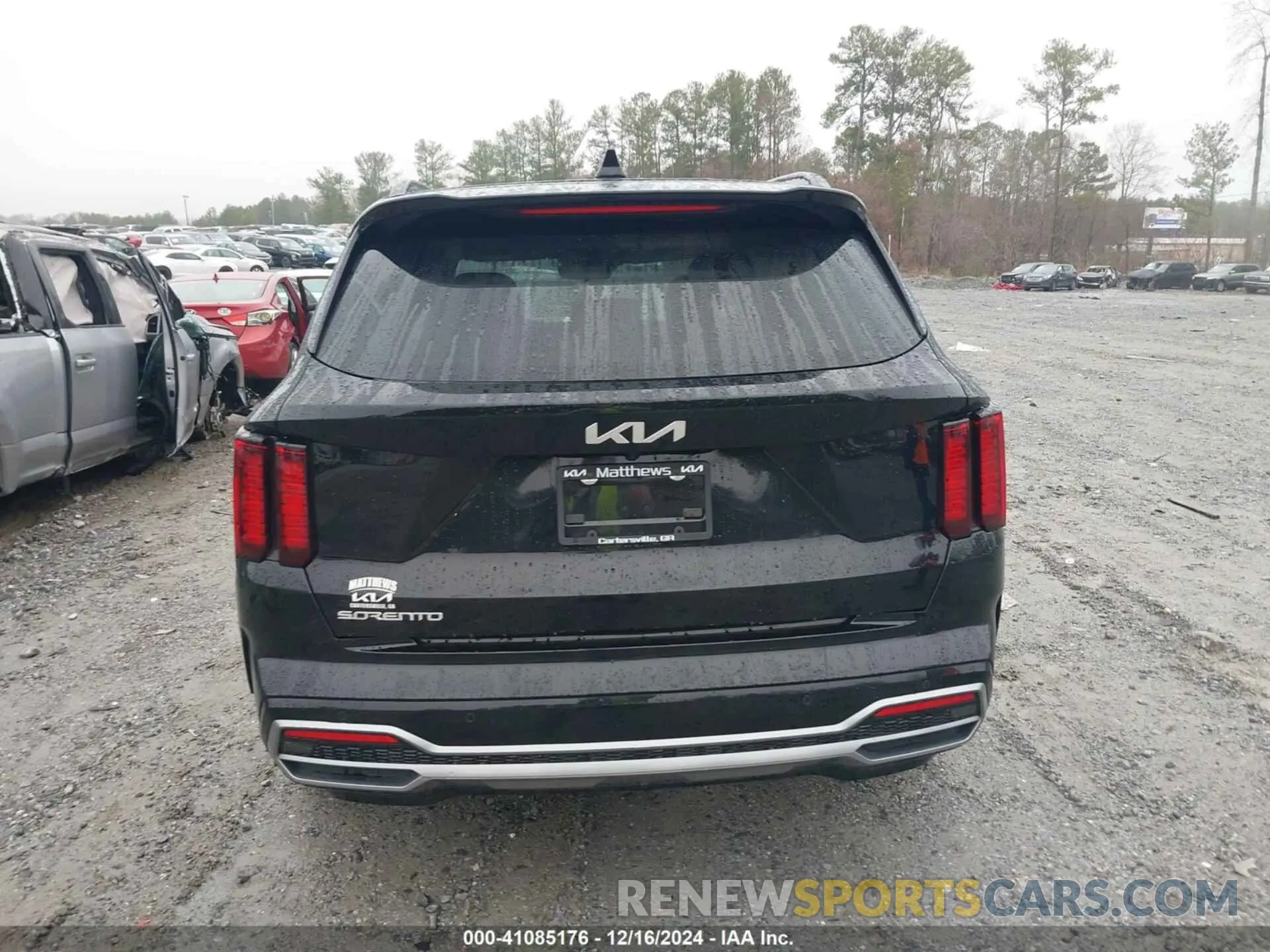 16 fotografías del automóvil dañado 5XYRL4LC7PG222843 KIA SORENTO 2023