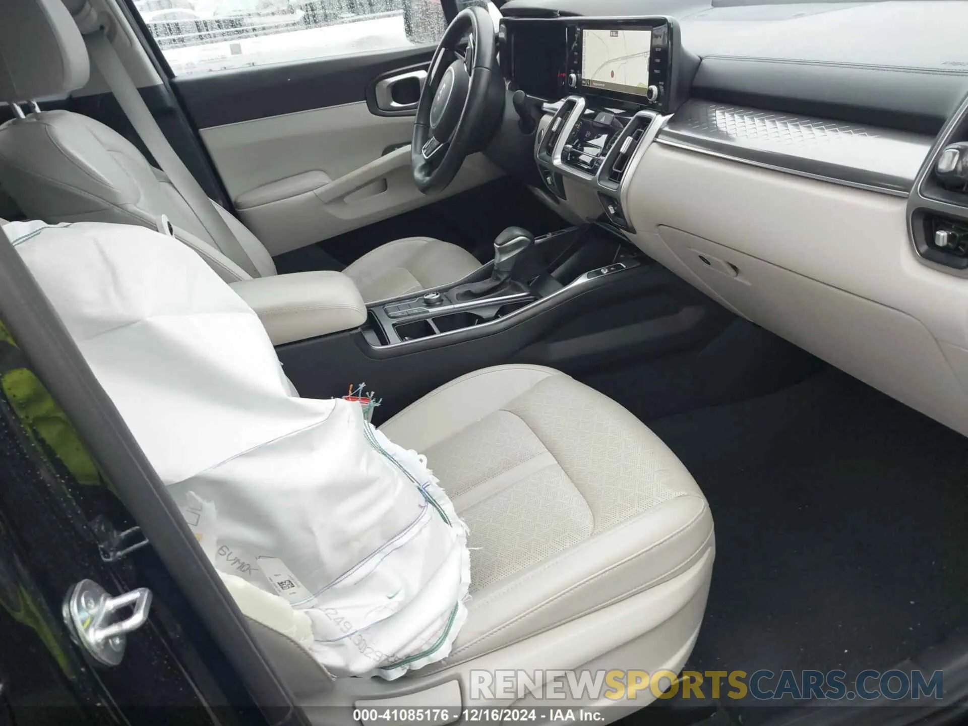 5 fotografías del automóvil dañado 5XYRL4LC7PG222843 KIA SORENTO 2023