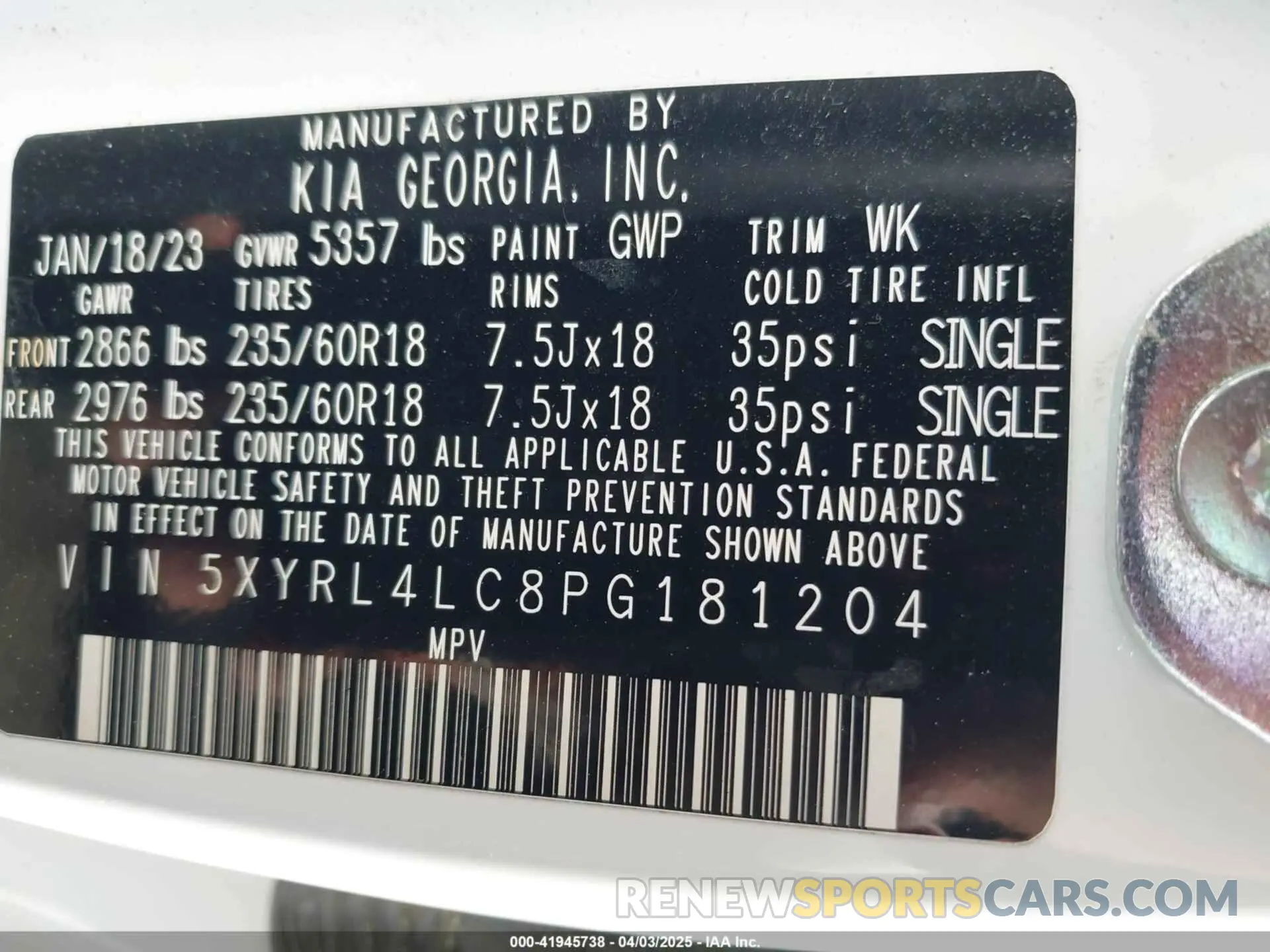 9 fotografías del automóvil dañado 5XYRL4LC8PG181204 KIA SORENTO 2023