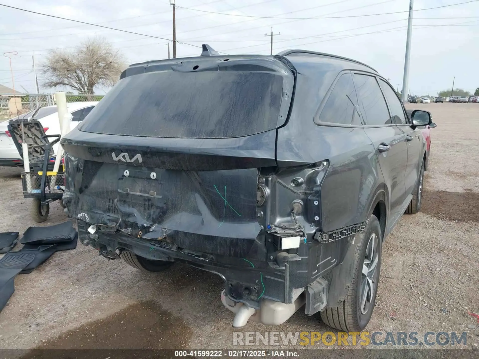 4 fotografías del automóvil dañado 5XYRL4LC8PG246777 KIA SORENTO 2023