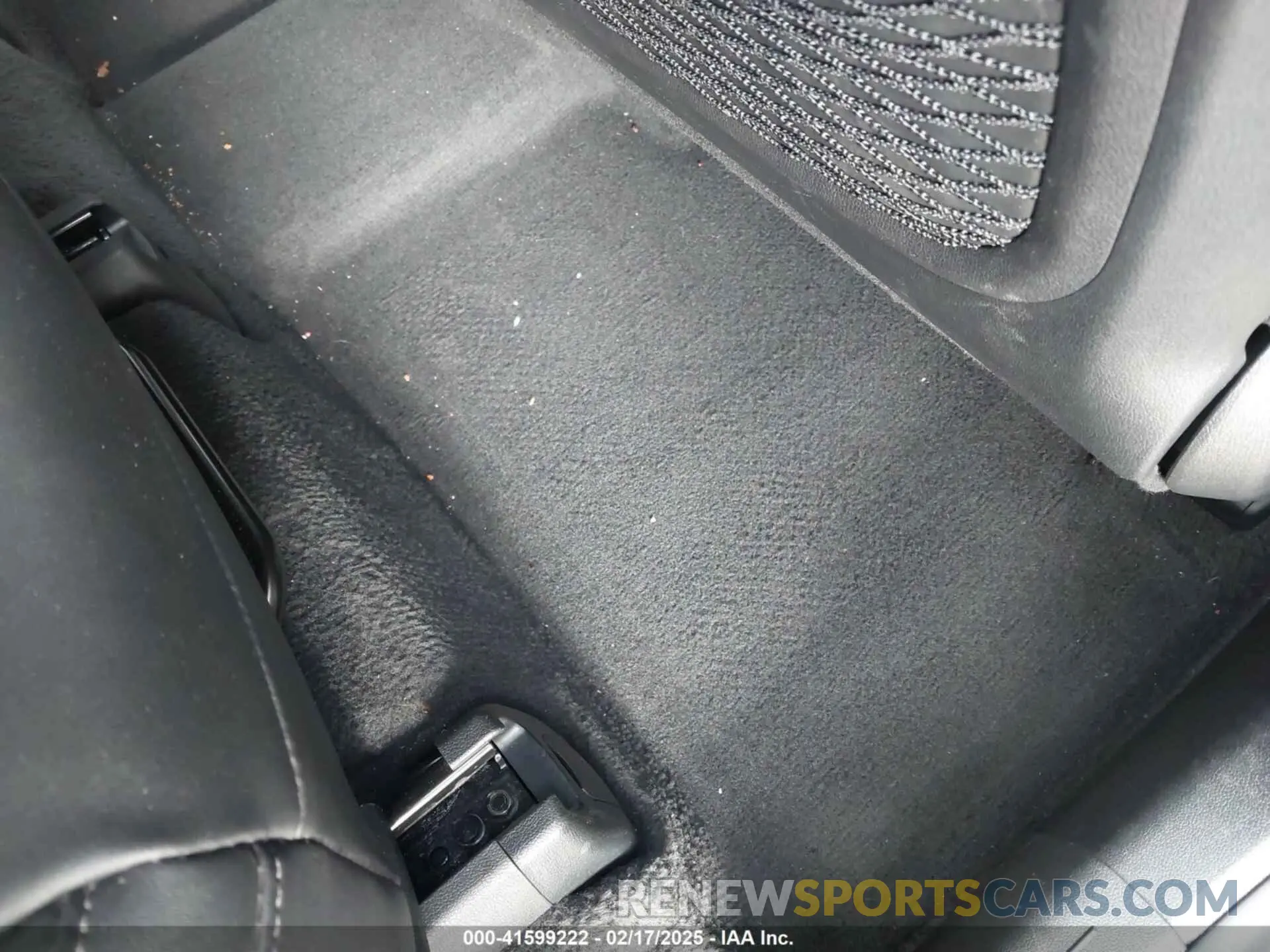 8 fotografías del automóvil dañado 5XYRL4LC8PG246777 KIA SORENTO 2023