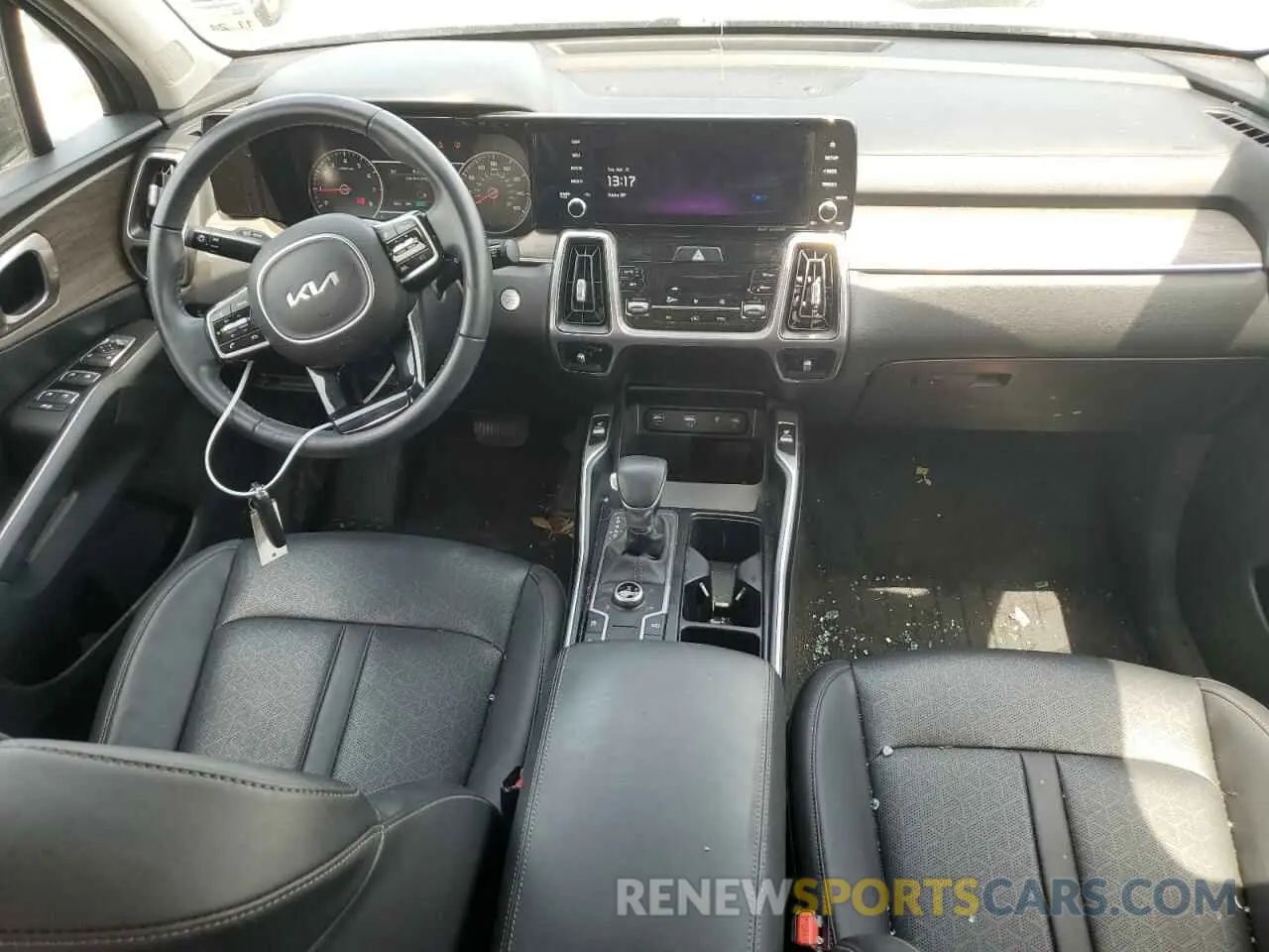 8 fotografías del automóvil dañado 5XYRLDLC8PG161146 KIA SORENTO 2023