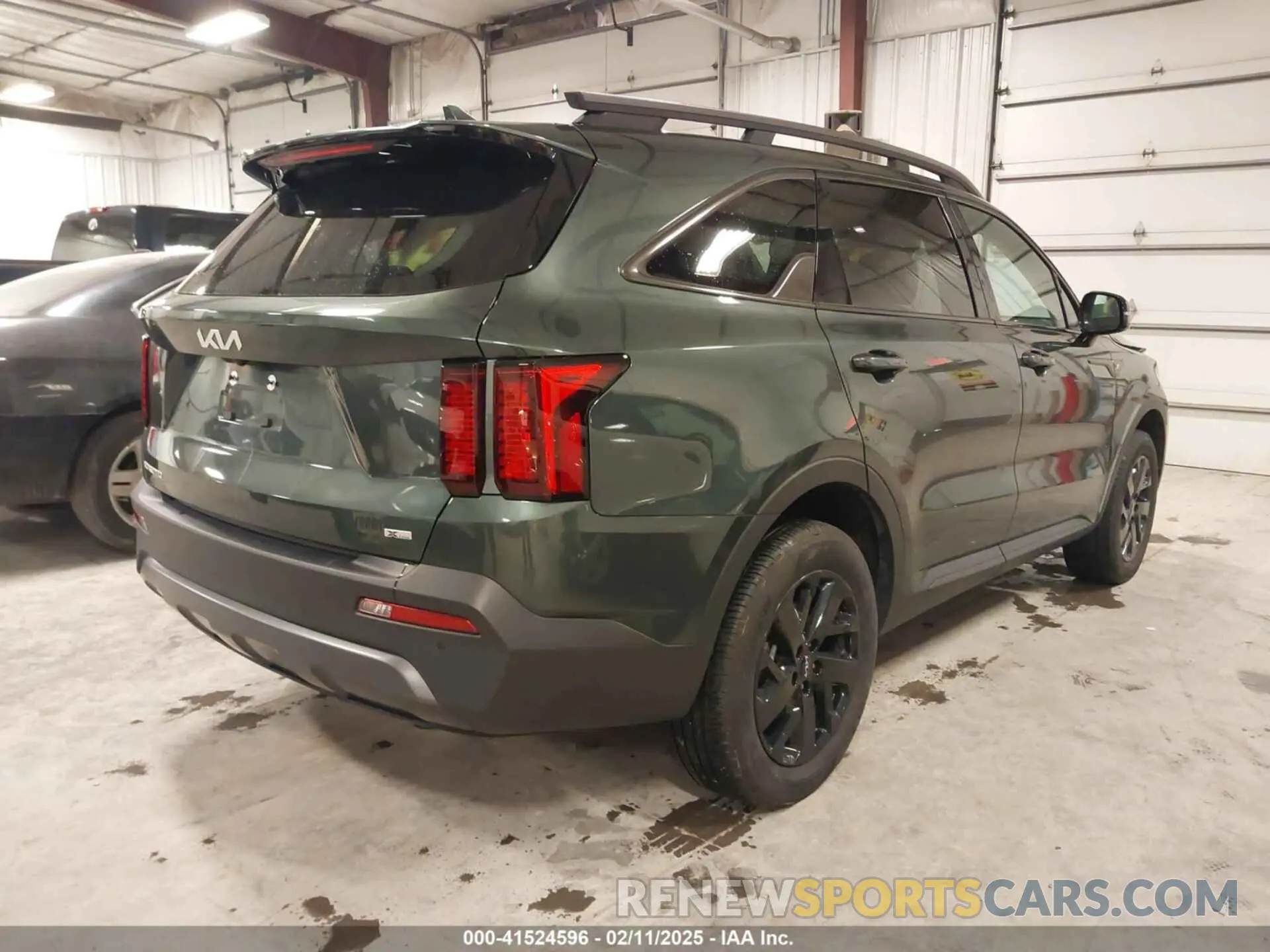 4 fotografías del automóvil dañado 5XYRLDLC8PG220664 KIA SORENTO 2023