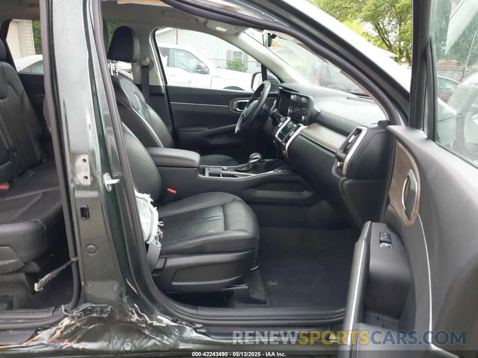 5 fotografías del automóvil dañado 5XYRLDLC9PG230491 KIA SORENTO 2023