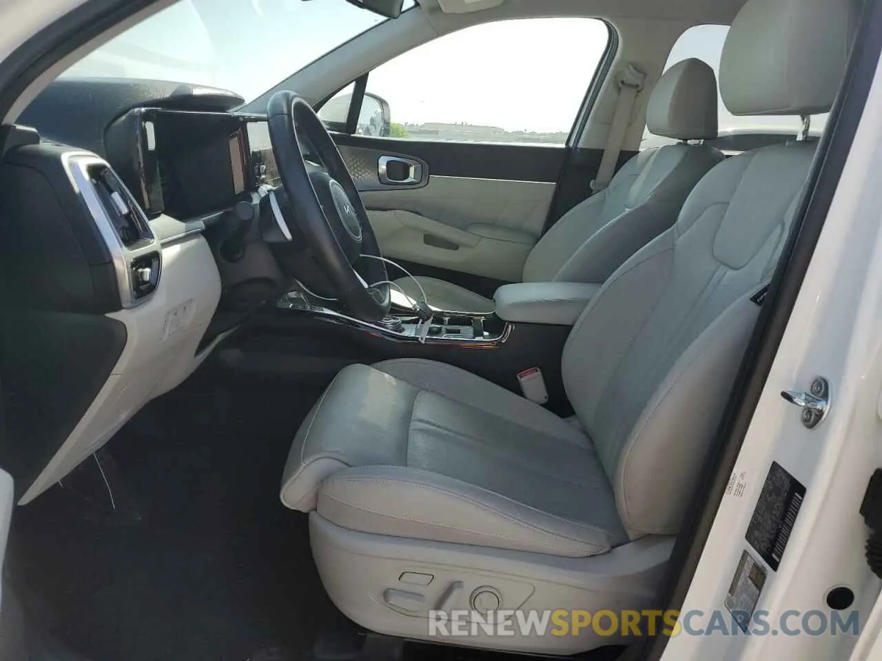 7 fotografías del automóvil dañado KNDRKDLGXP5171837 KIA SORENTO 2023