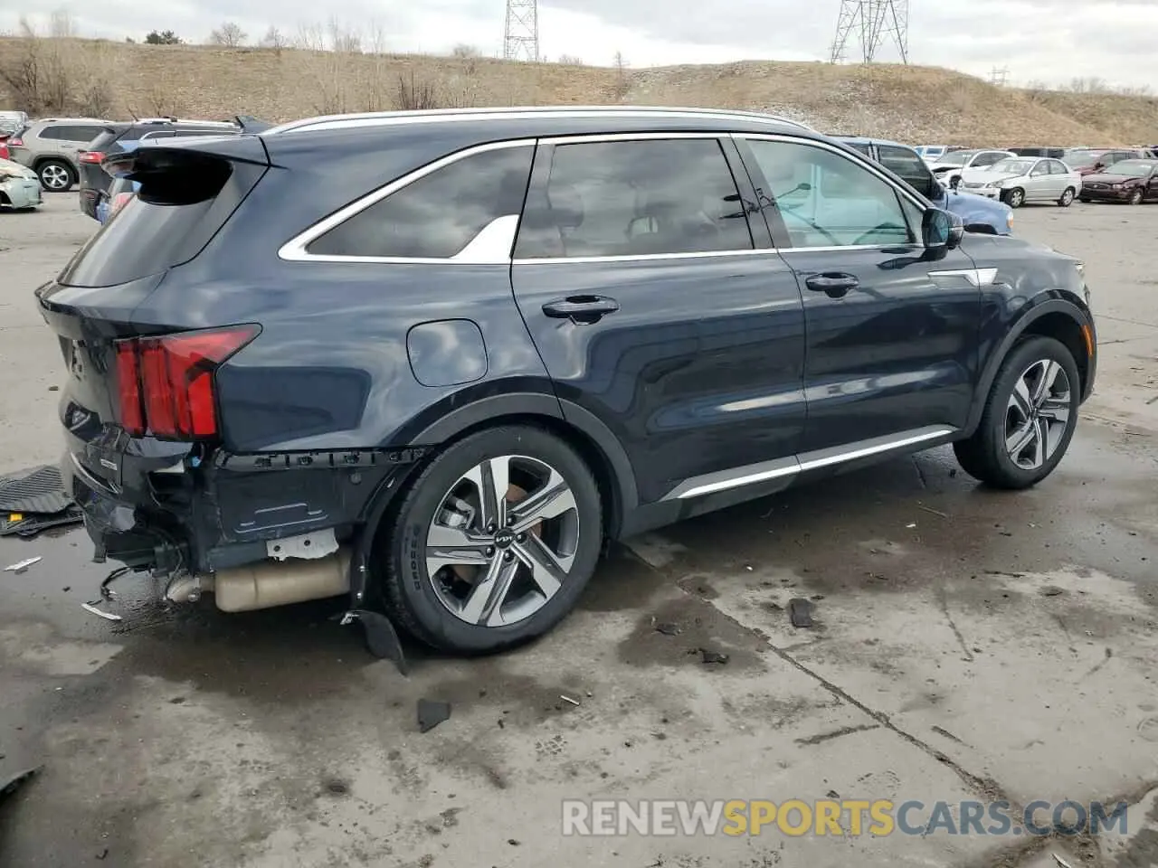 3 fotografías del automóvil dañado KNDRMDLH7P5201542 KIA SORENTO 2023