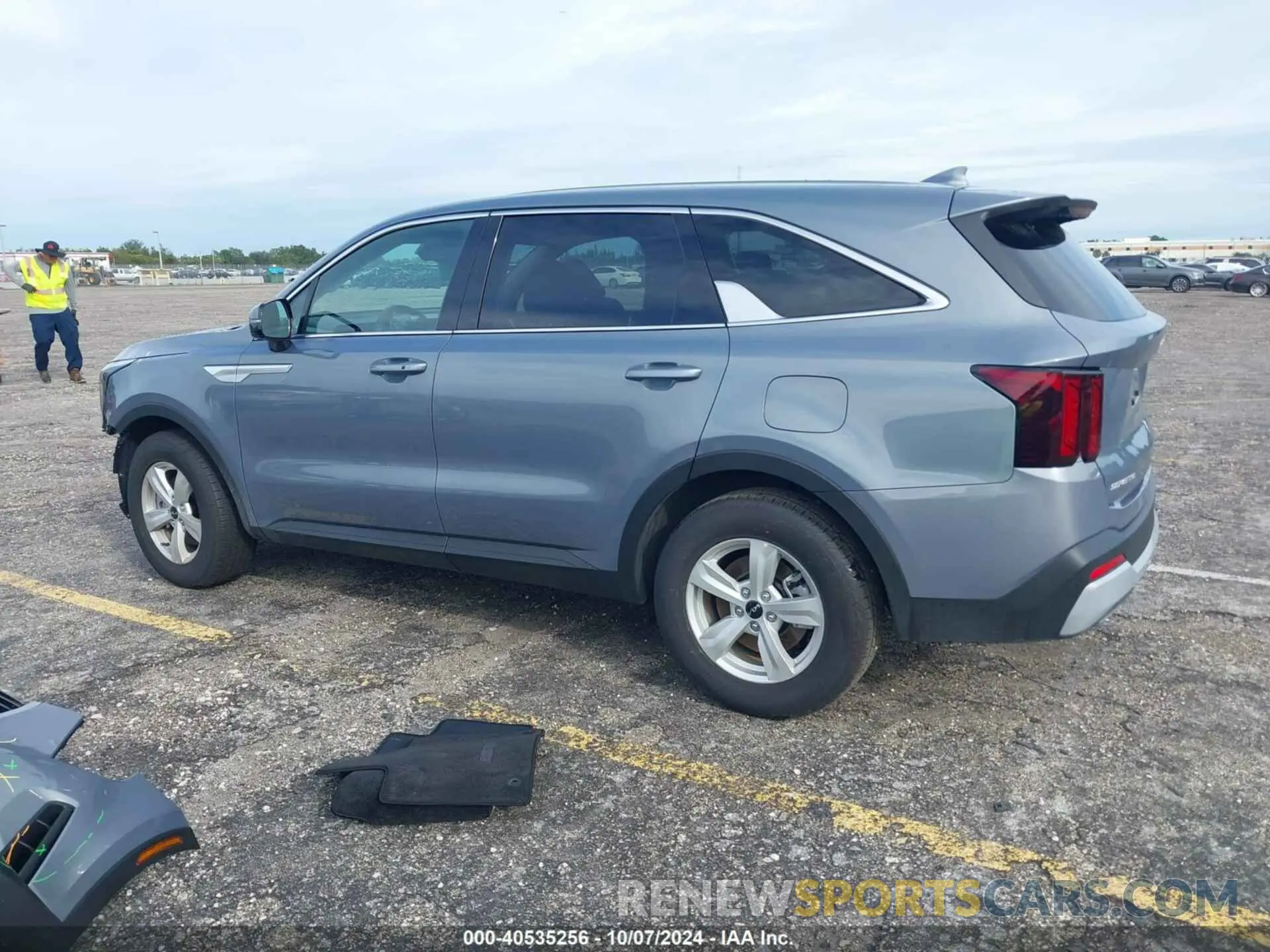 15 fotografías del automóvil dañado 5XYRG4JC4RG303731 KIA SORENTO 2024