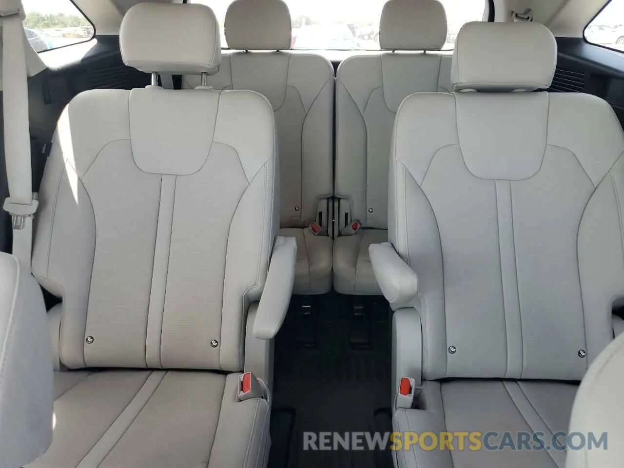 10 fotografías del automóvil dañado 5XYRH4JF6RG309196 KIA SORENTO 2024