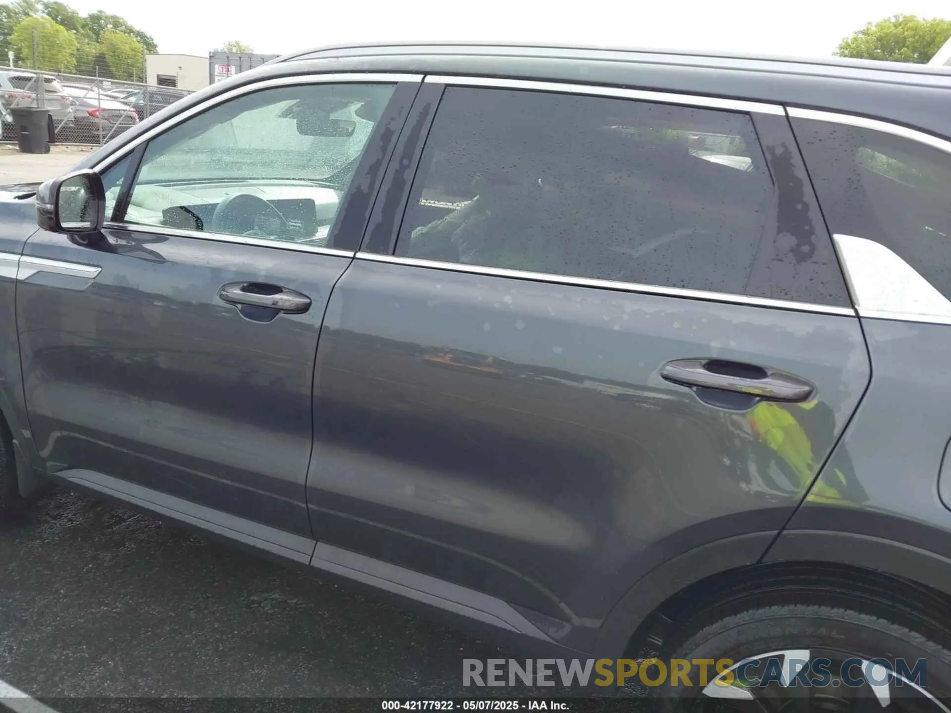 15 fotografías del automóvil dañado 5XYRH4JF7RG298595 KIA SORENTO 2024