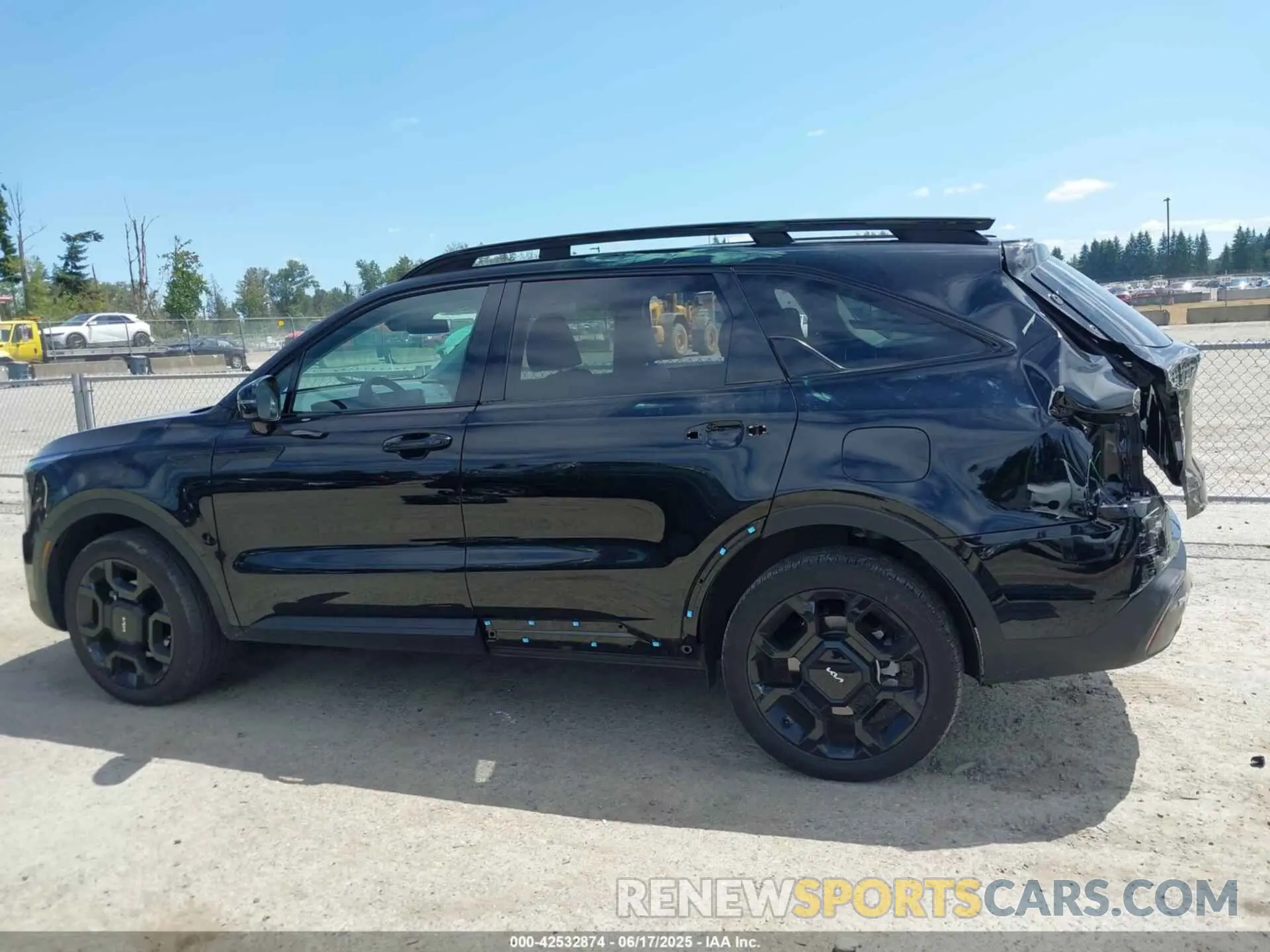 15 fotografías del automóvil dañado 5XYRHDJF5RG256989 KIA SORENTO 2024