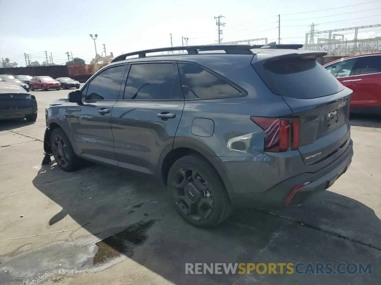 2 fotografías del automóvil dañado 5XYRHDJF9RG260902 KIA SORENTO 2024