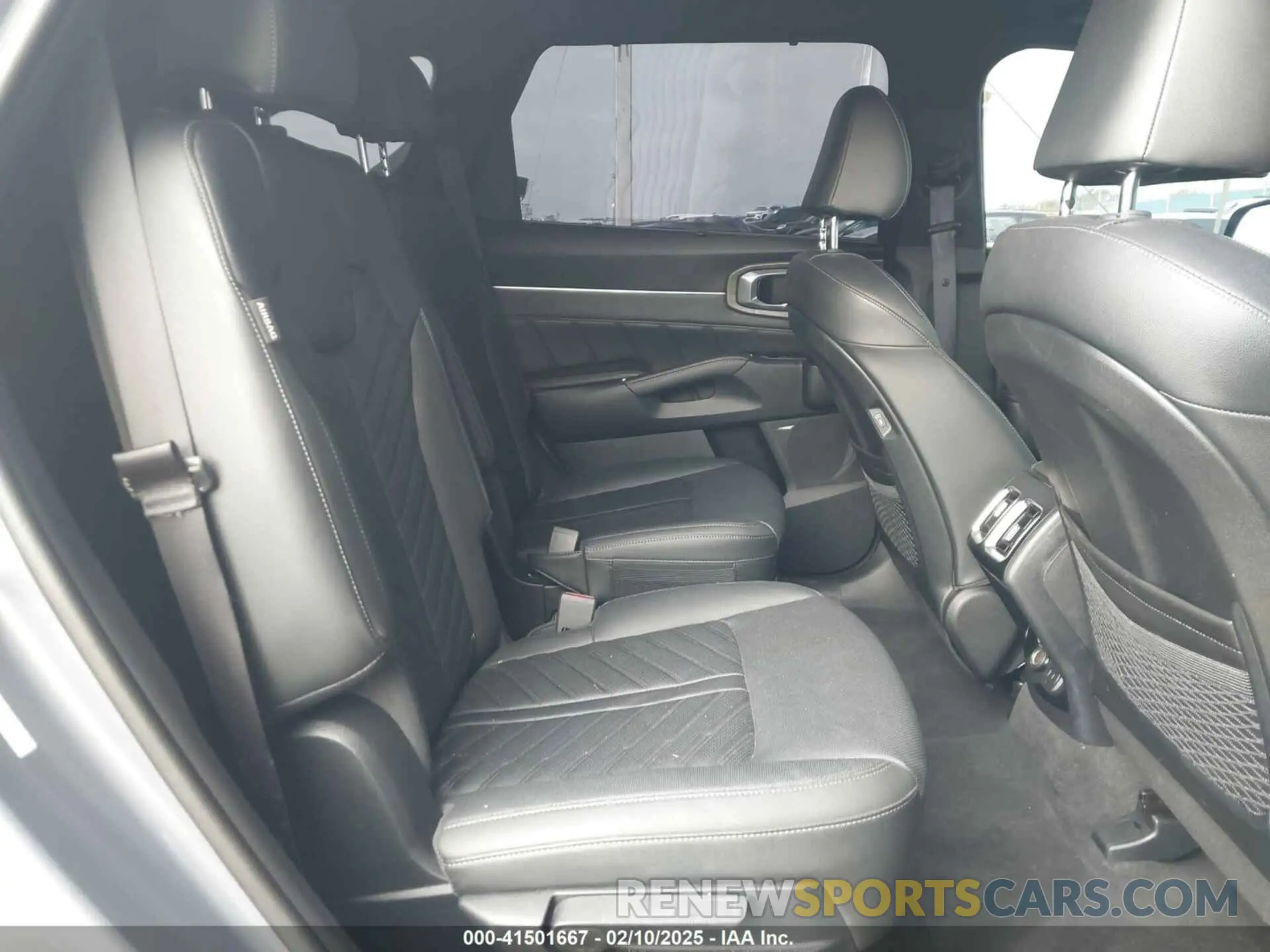 8 fotografías del automóvil dañado 5XYRKDJF3RG263960 KIA SORENTO 2024