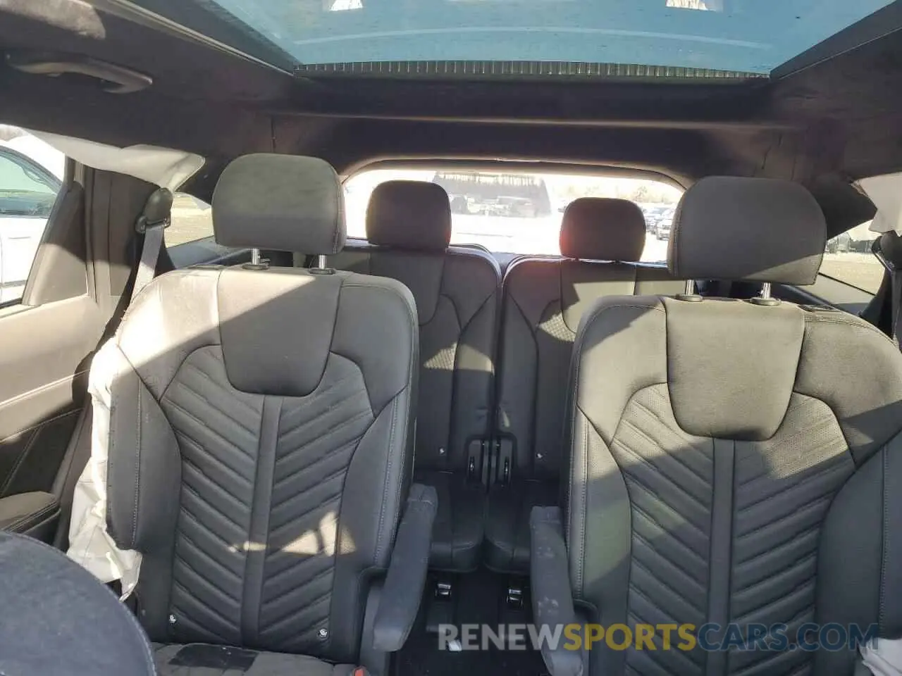 10 fotografías del automóvil dañado 5XYRKDJF3RG287806 KIA SORENTO 2024