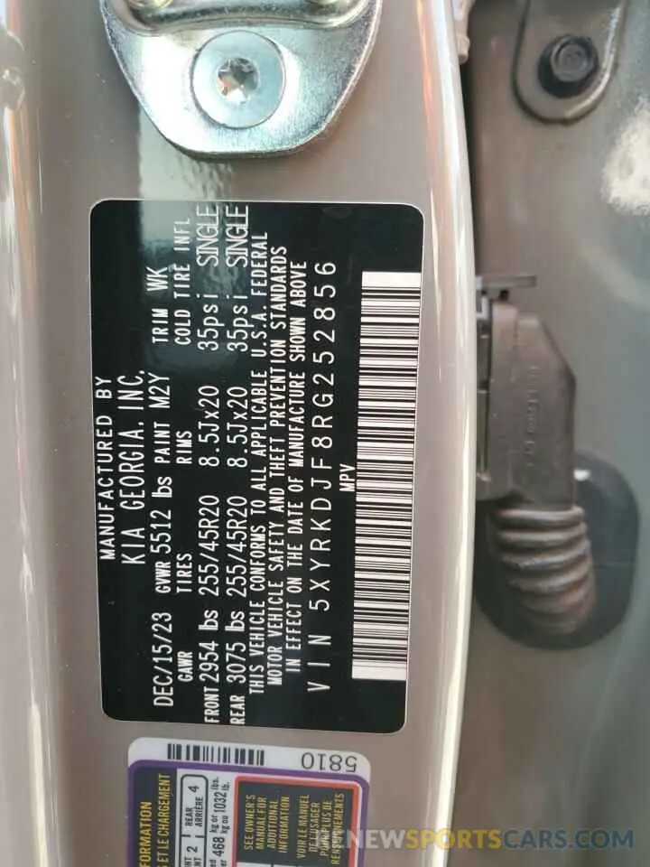 14 fotografías del automóvil dañado 5XYRKDJF8RG252856 KIA SORENTO 2024