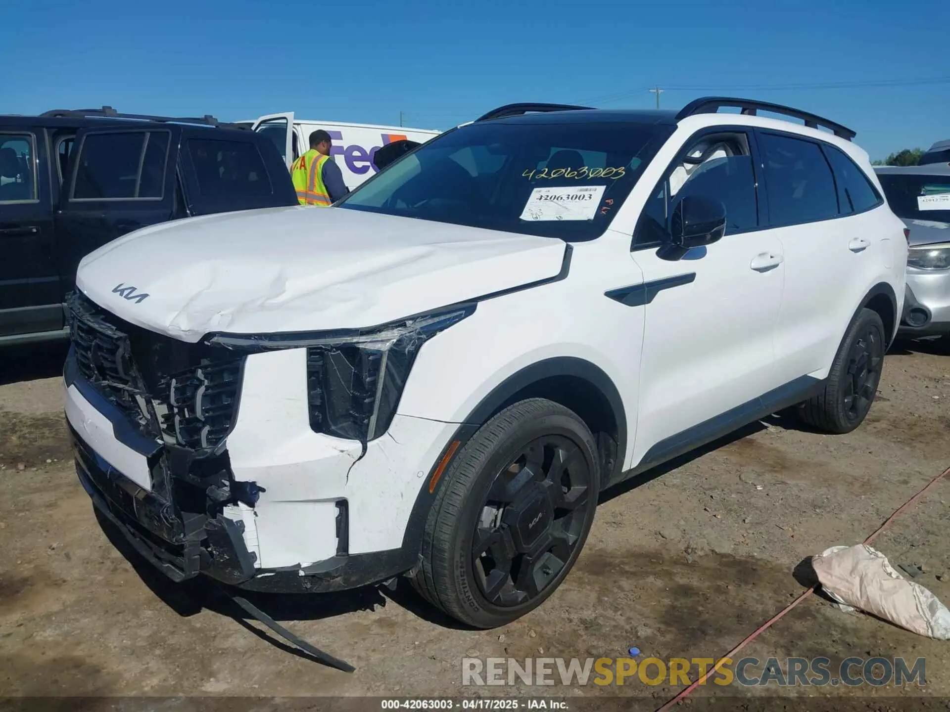 2 fotografías del automóvil dañado 5XYRKDJF9RG259993 KIA SORENTO 2024