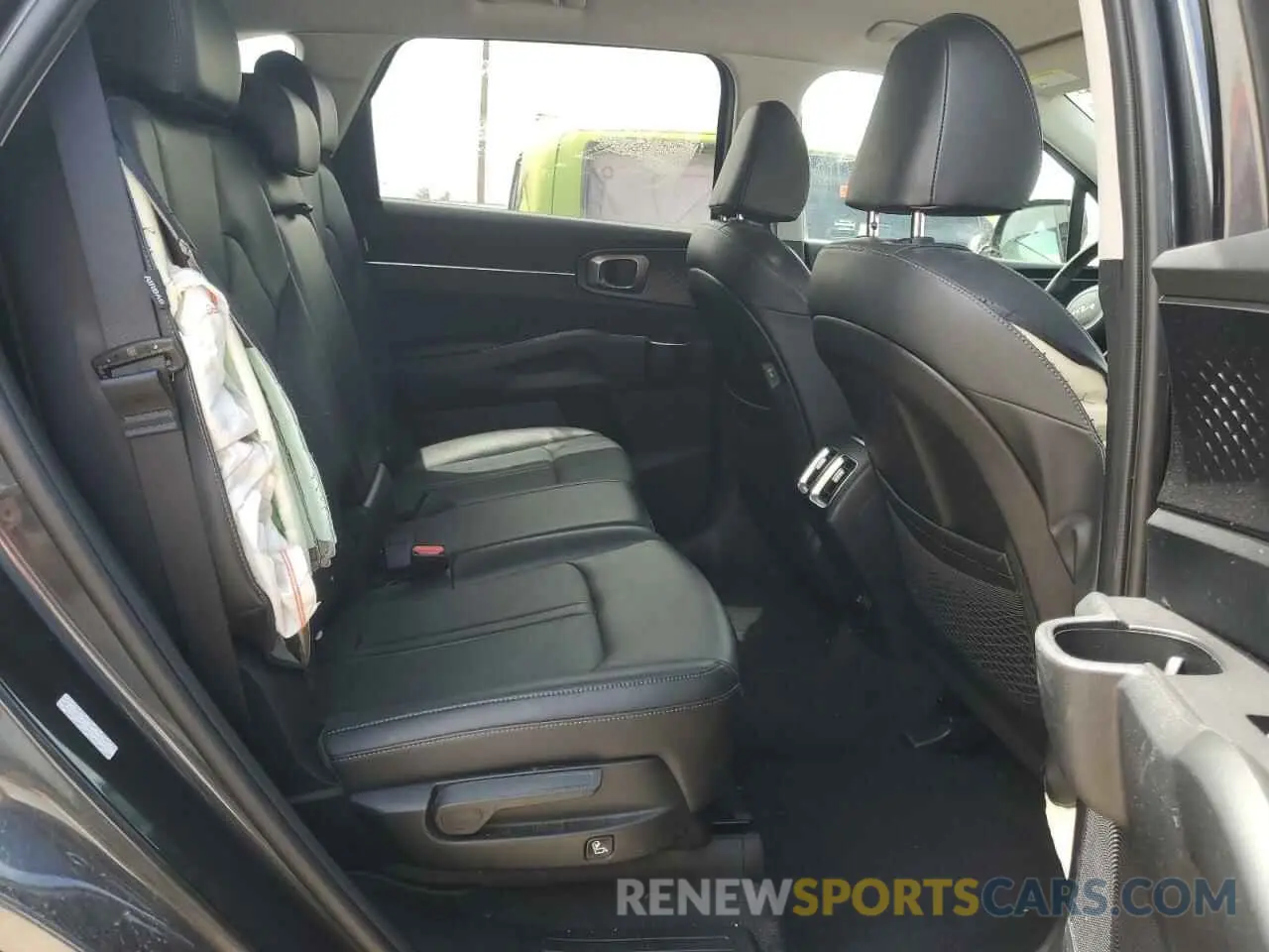 11 fotografías del automóvil dañado 5XYRL4JC0RG284459 KIA SORENTO 2024