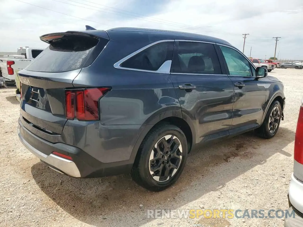3 fotografías del automóvil dañado 5XYRL4JC0RG284459 KIA SORENTO 2024