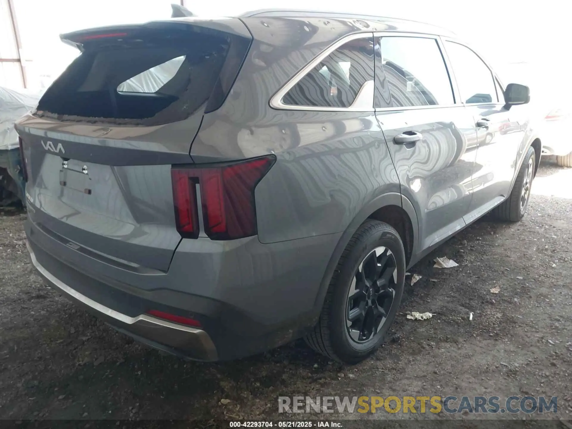 4 fotografías del automóvil dañado 5XYRL4JC3RG263234 KIA SORENTO 2024
