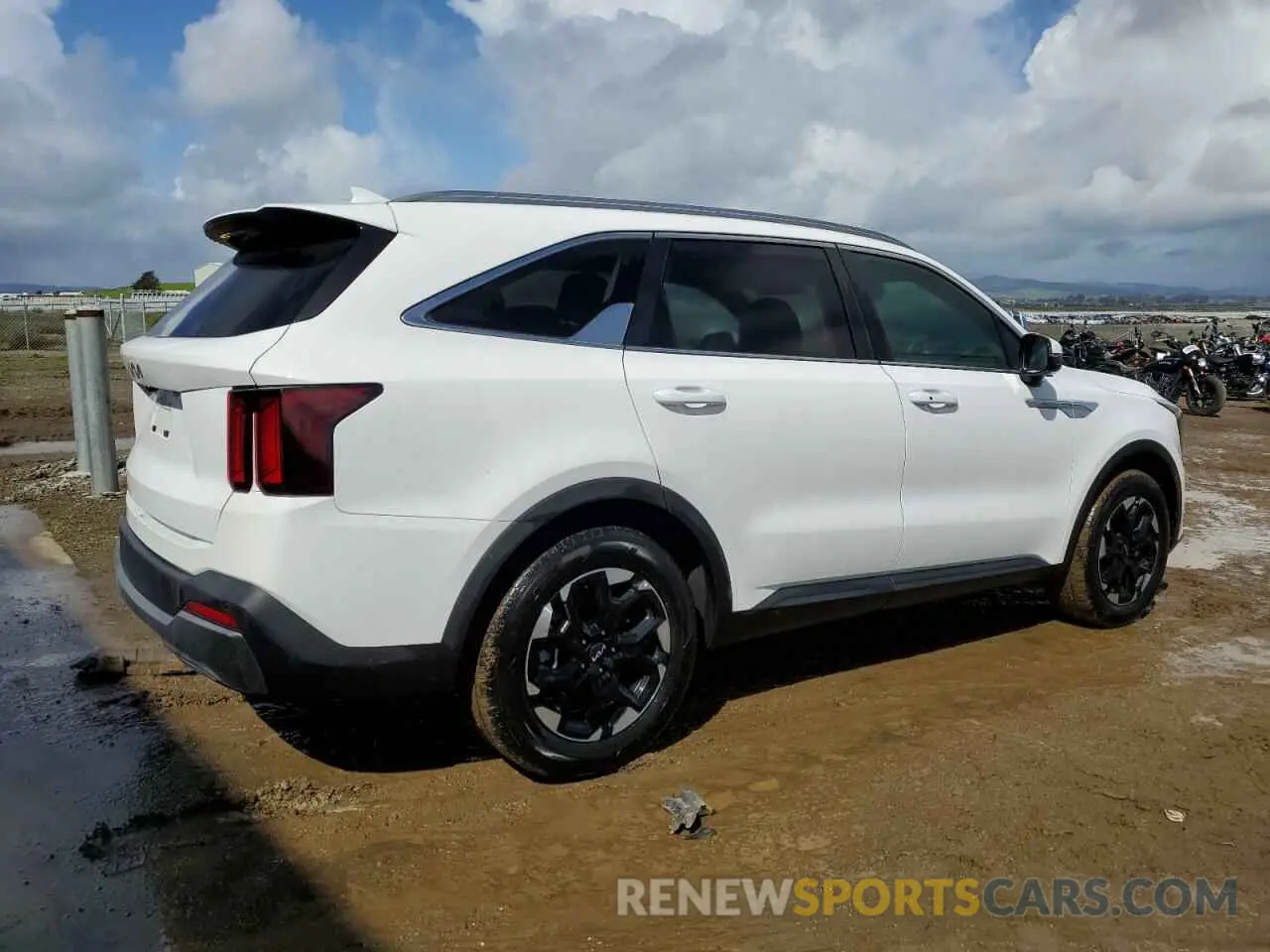 3 fotografías del automóvil dañado 5XYRL4JC3RG291079 KIA SORENTO 2024