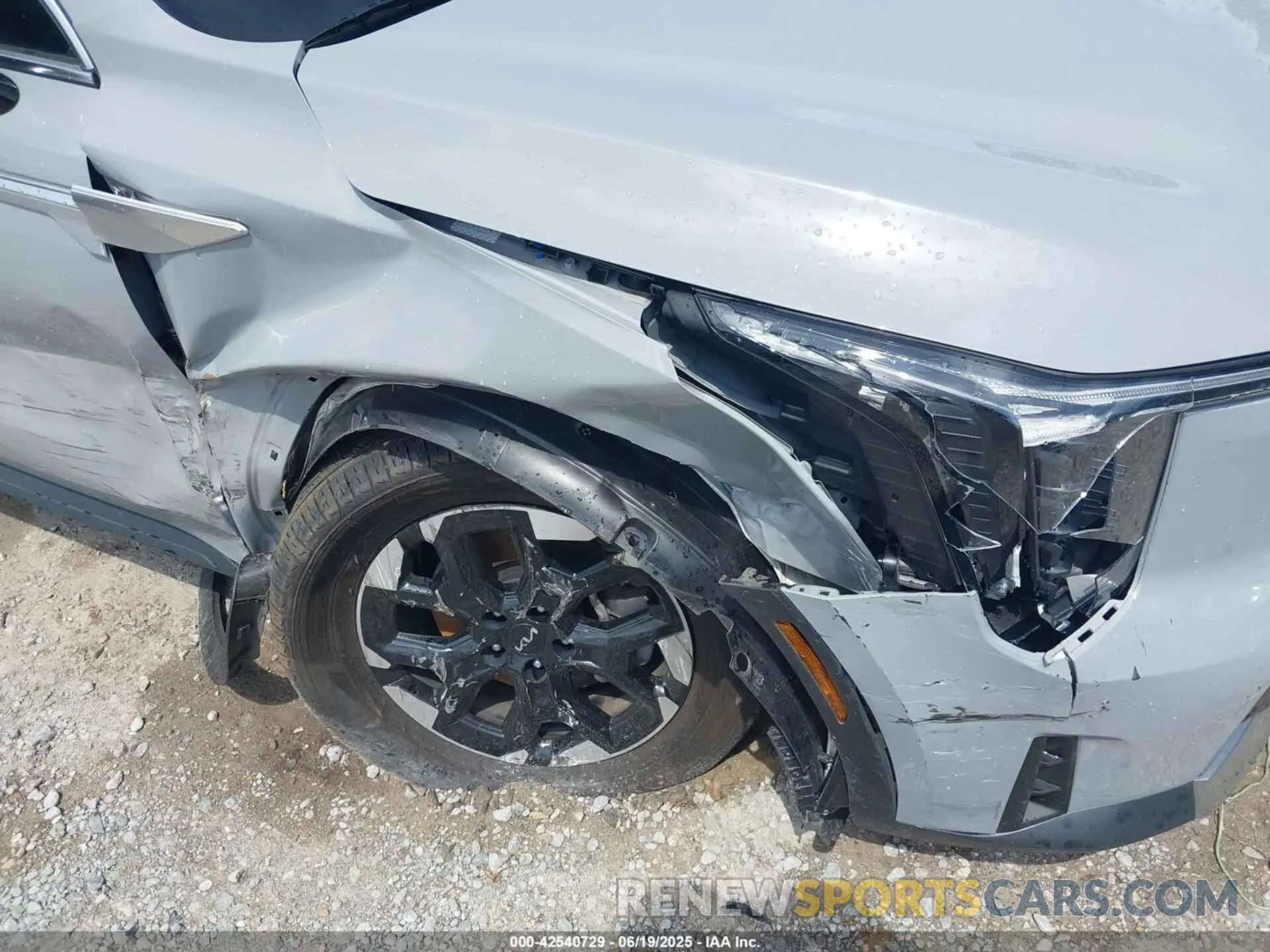 6 fotografías del automóvil dañado 5XYRL4JC8RG289604 KIA SORENTO 2024