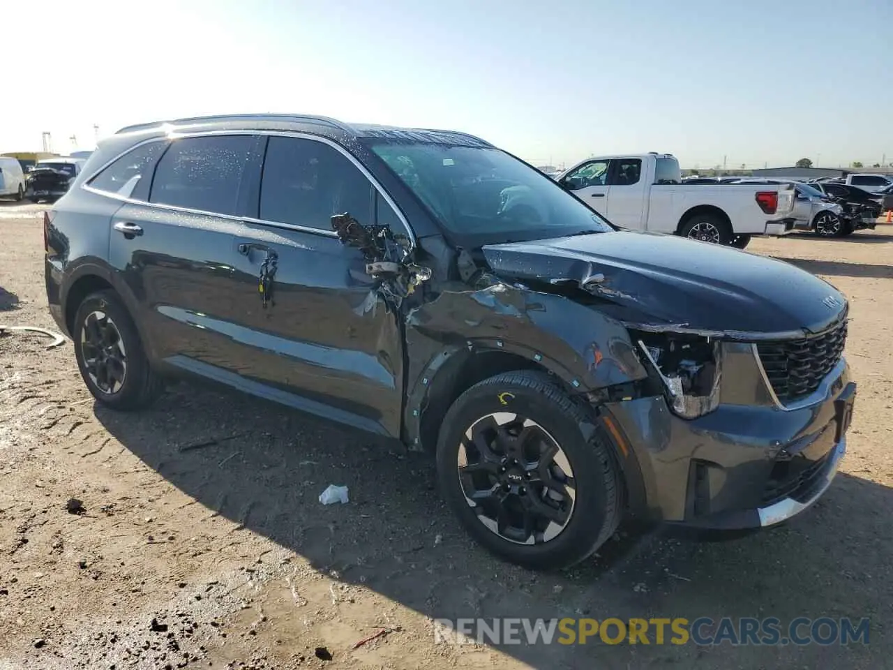 4 fotografías del automóvil dañado 5XYRL4JC8RG301220 KIA SORENTO 2024