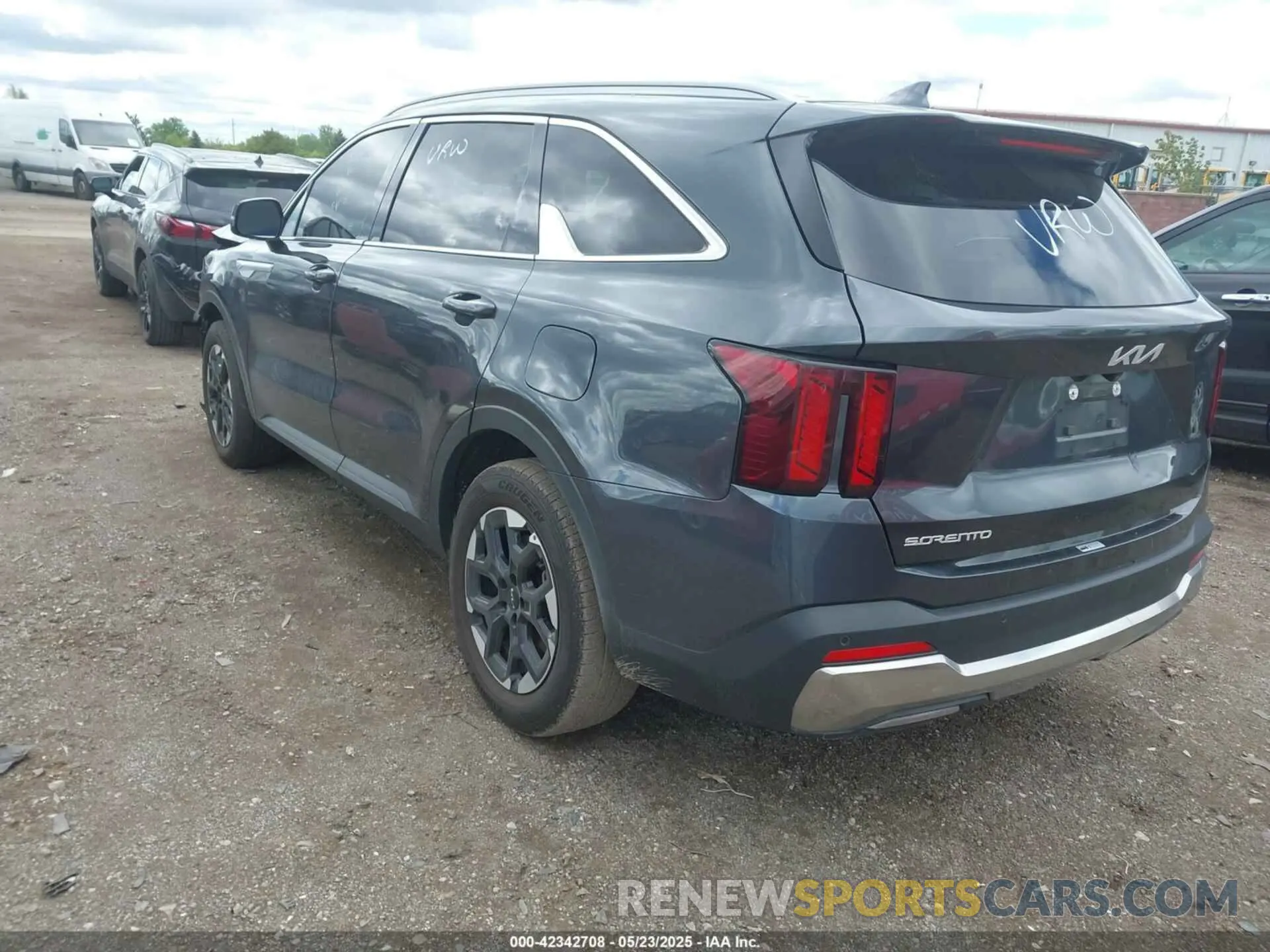3 fotografías del automóvil dañado 5XYRL4JCXRG255938 KIA SORENTO 2024