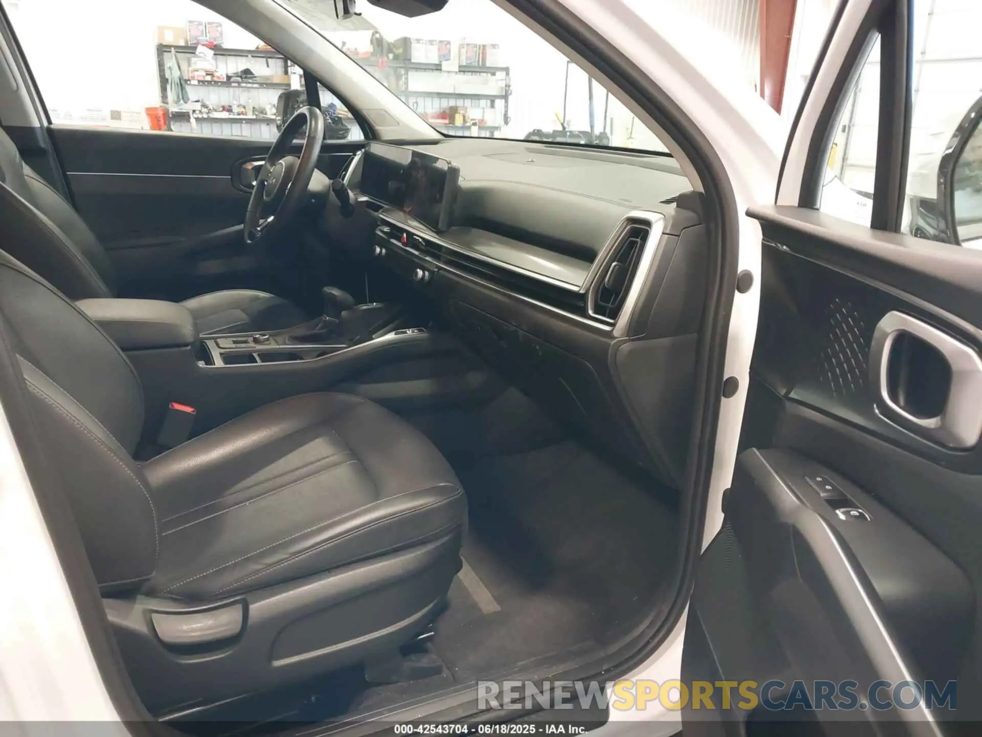 5 fotografías del automóvil dañado 5XYRLDJC2RG289680 KIA SORENTO 2024