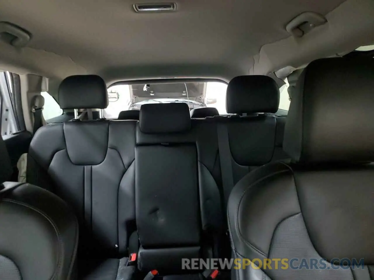 10 fotografías del automóvil dañado 5XYRLDJC5RG260643 KIA SORENTO 2024