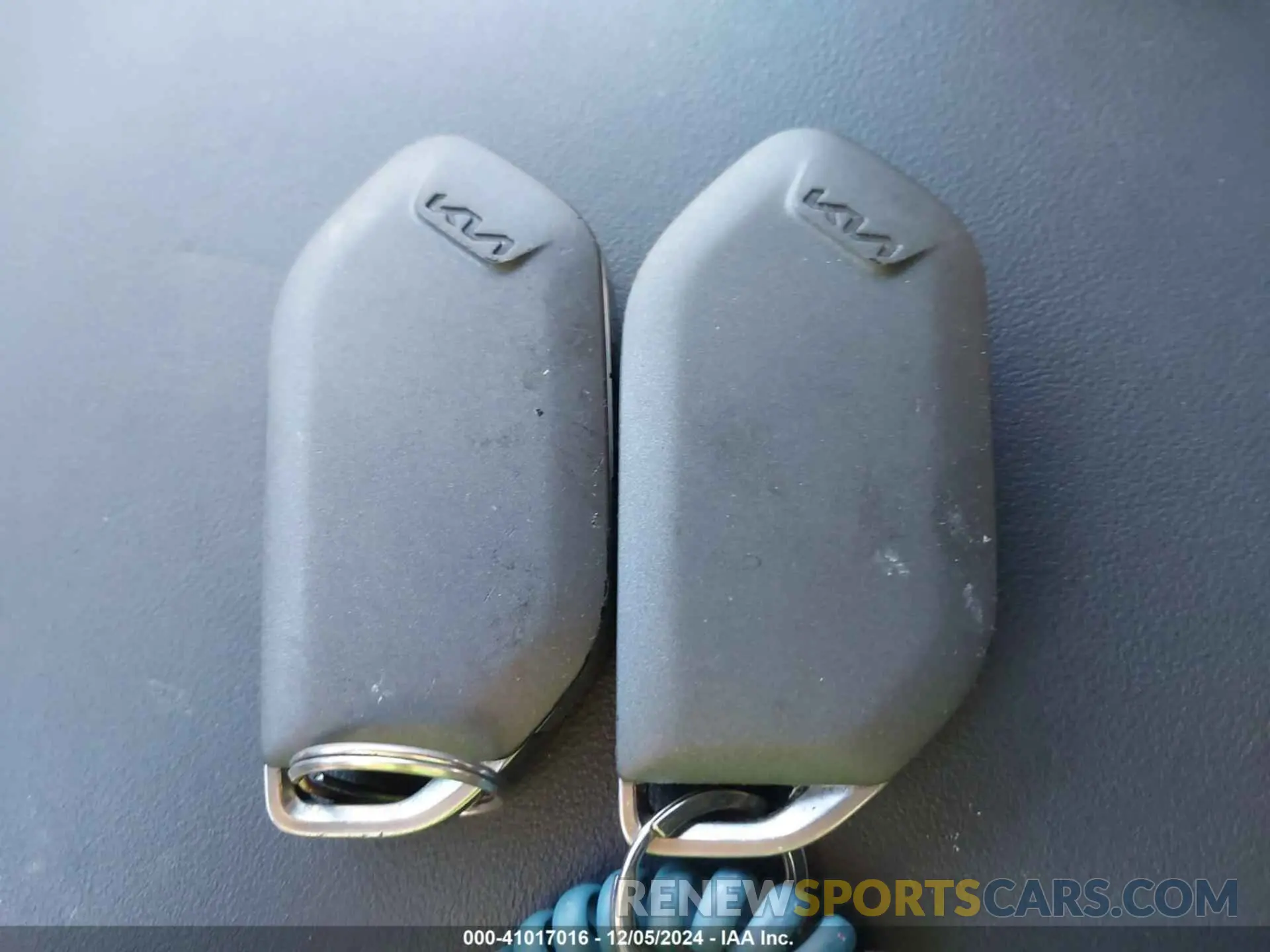 11 fotografías del automóvil dañado 5XYRLDJC5RG281928 KIA SORENTO 2024