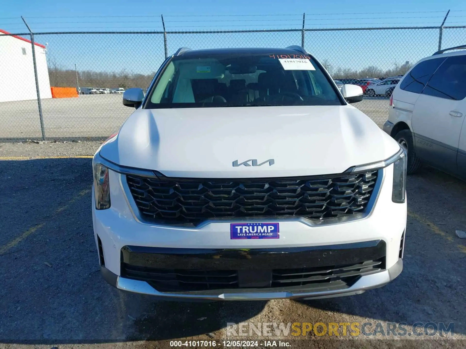 12 fotografías del automóvil dañado 5XYRLDJC5RG281928 KIA SORENTO 2024