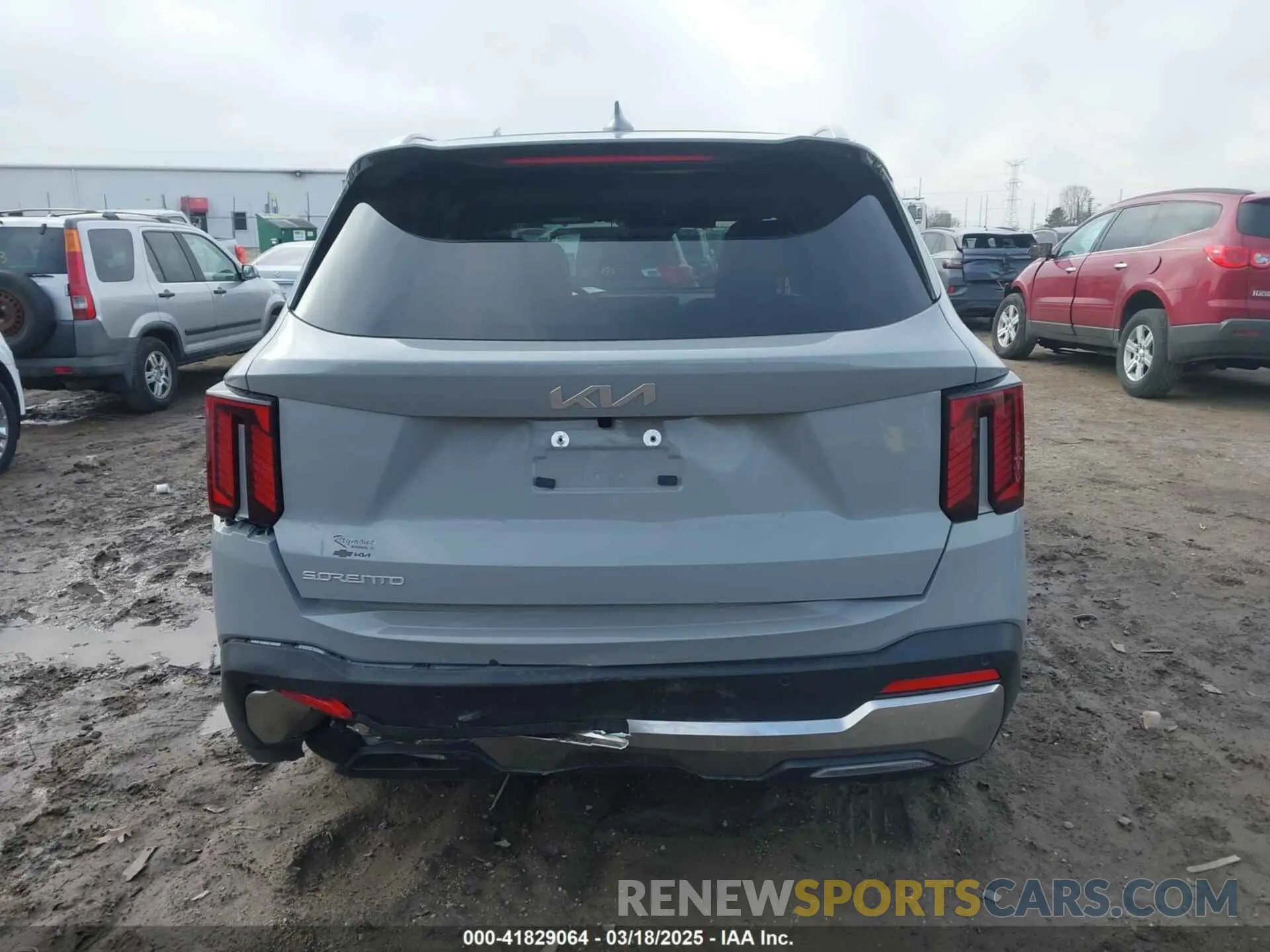 16 fotografías del automóvil dañado 5XYRK4JF1SG323059 KIA SORENTO 2025