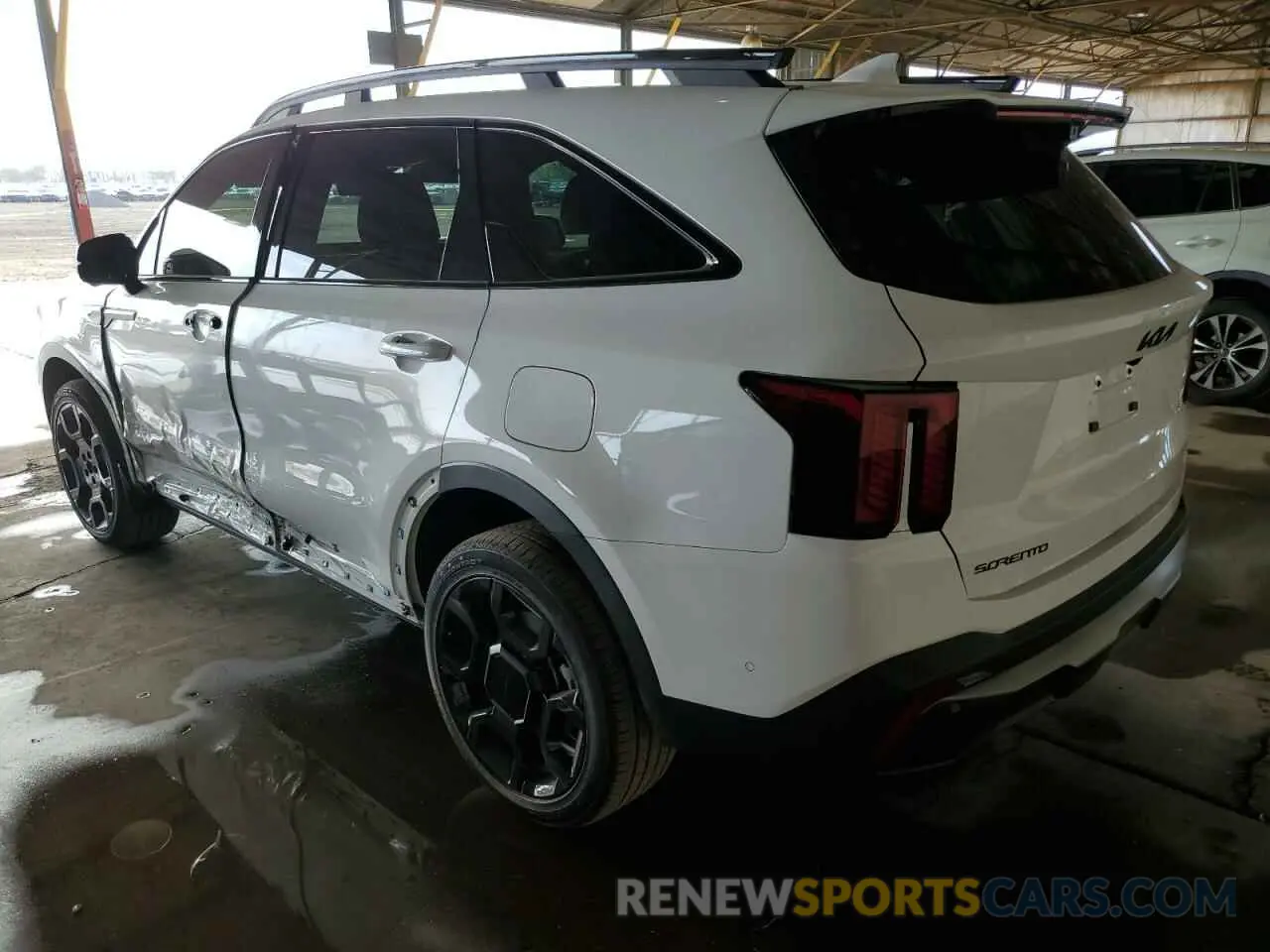 2 fotografías del automóvil dañado 5XYRKDJF7SG337029 KIA SORENTO 2025