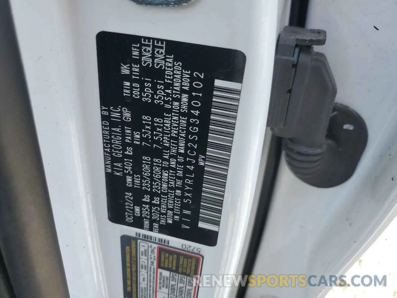 13 fotografías del automóvil dañado 5XYRL4JC2SG340102 KIA SORENTO 2025