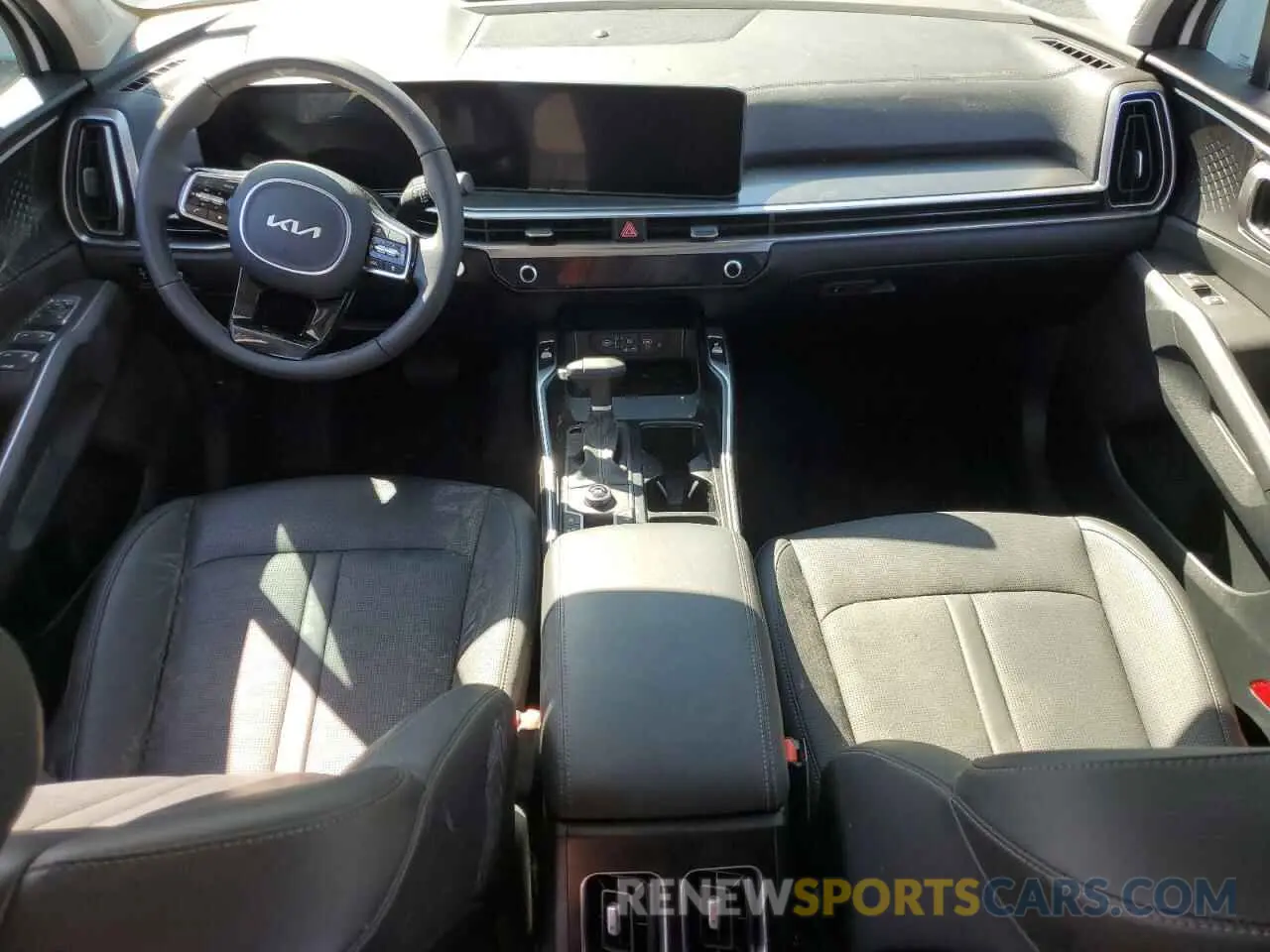 8 fotografías del automóvil dañado 5XYRL4JC2SG340102 KIA SORENTO 2025