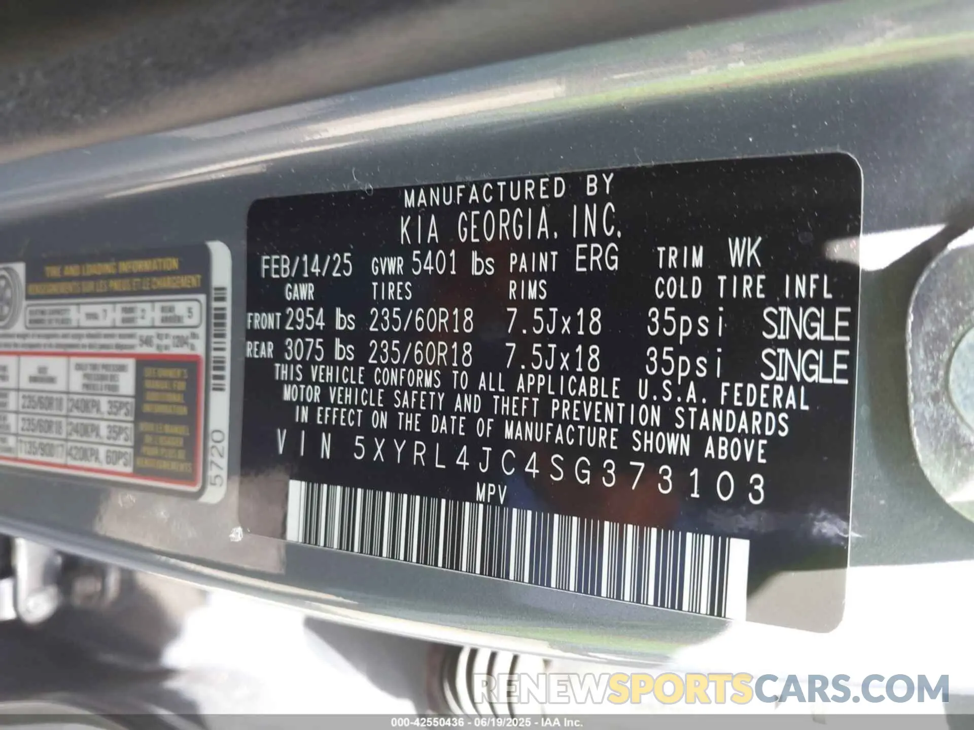 9 fotografías del automóvil dañado 5XYRL4JC4SG373103 KIA SORENTO 2025